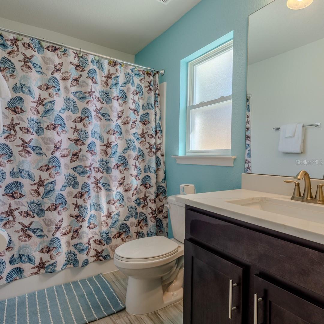 Image 23 of 37 For 4638 Clarke Street