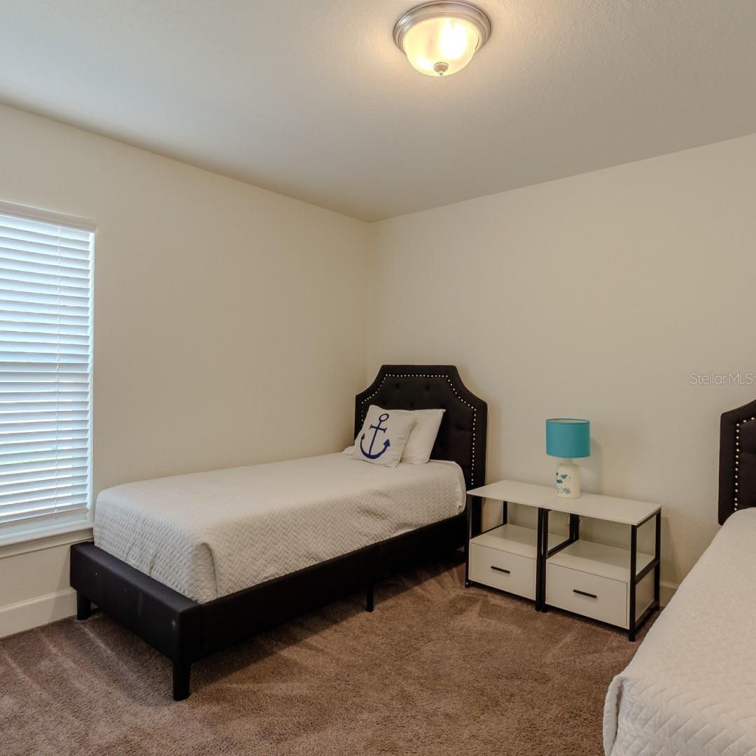 Image 26 of 37 For 4638 Clarke Street