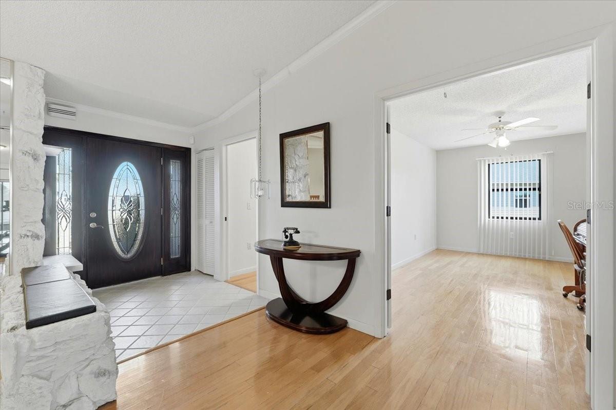 Image 7 of 60 For 3104 Sand Trap Court