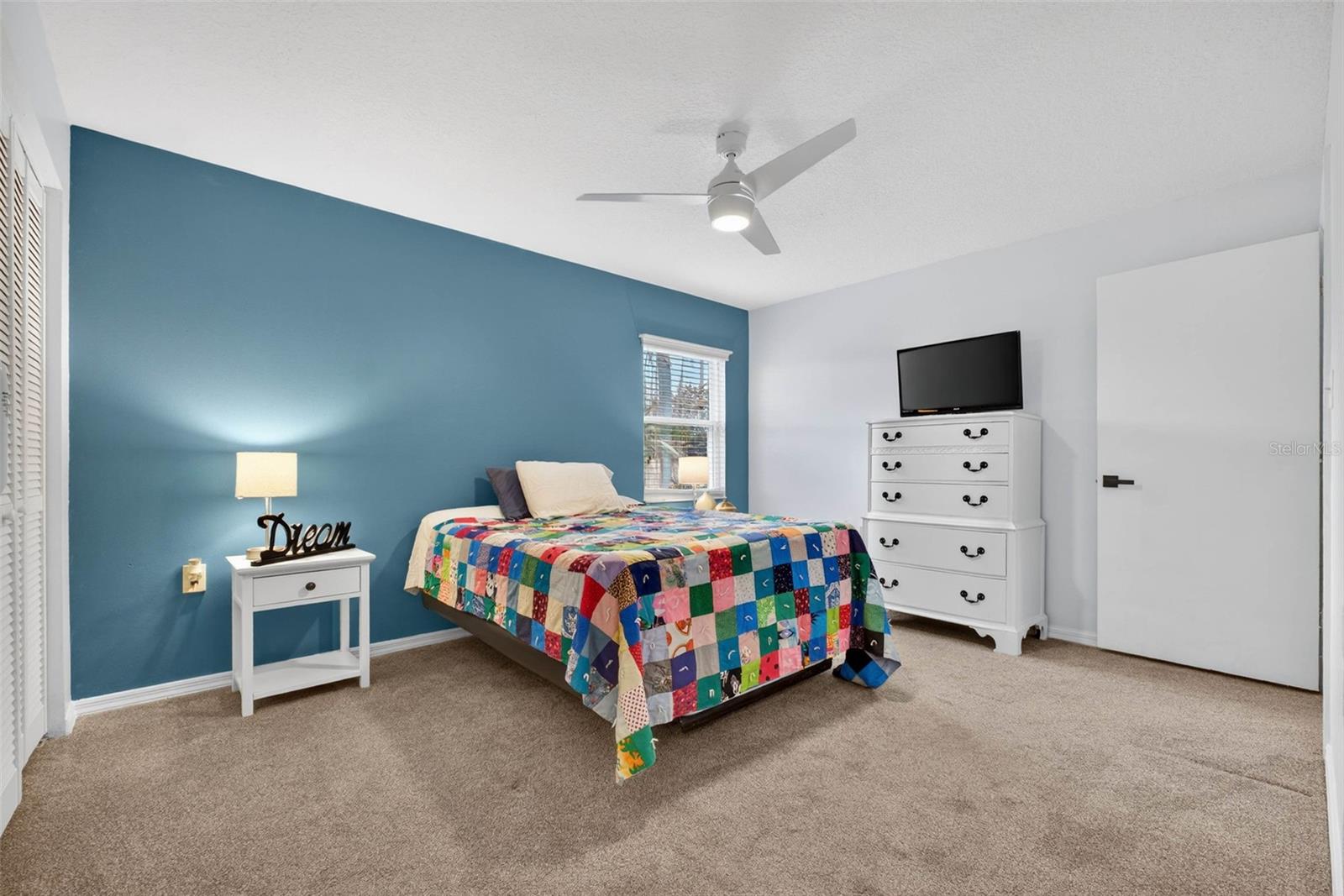 Image 14 of 37 For 570 Eagle Run