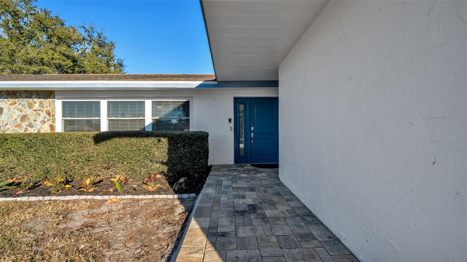 Listing photo id 44 for 2033 58th Lane N