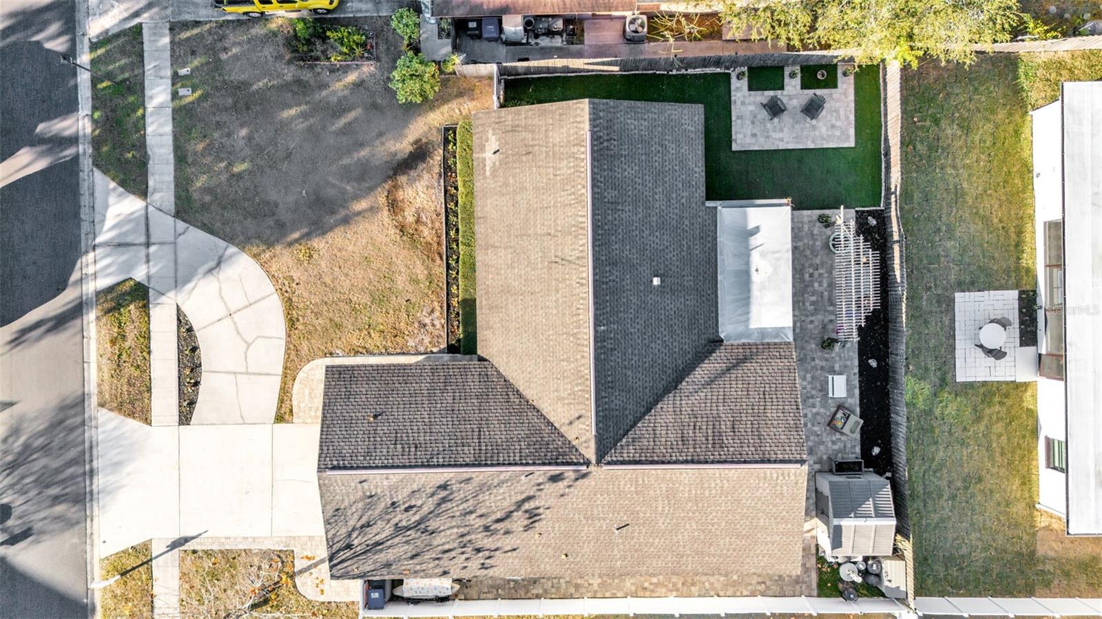 Listing photo id 51 for 2033 58th Lane N