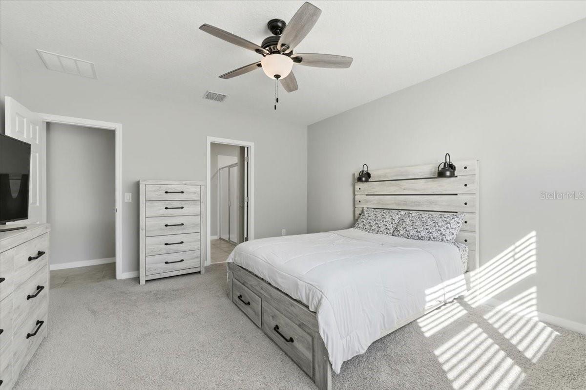 Image 17 of 41 For 1015 Kobuk Street