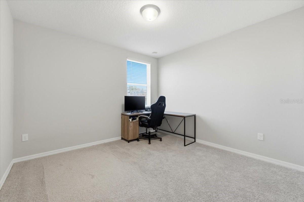 Image 29 of 41 For 1015 Kobuk Street