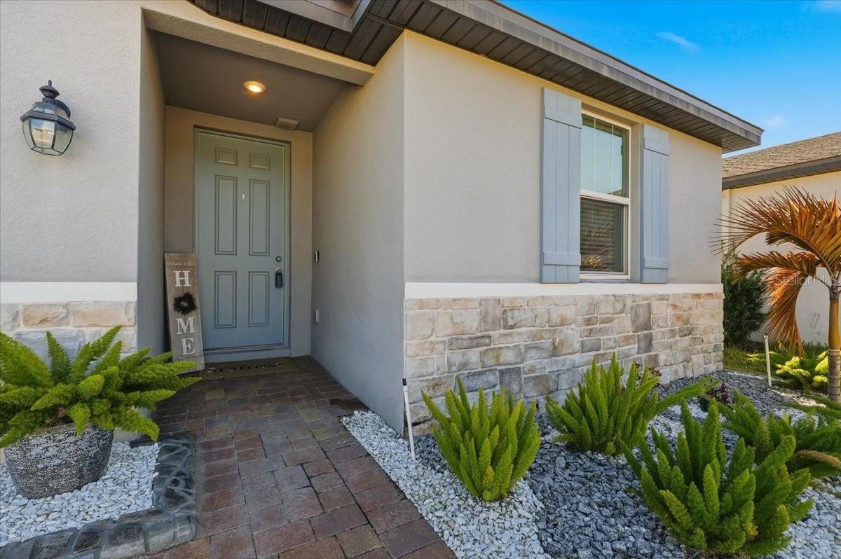 Image 6 of 41 For 1015 Kobuk Street