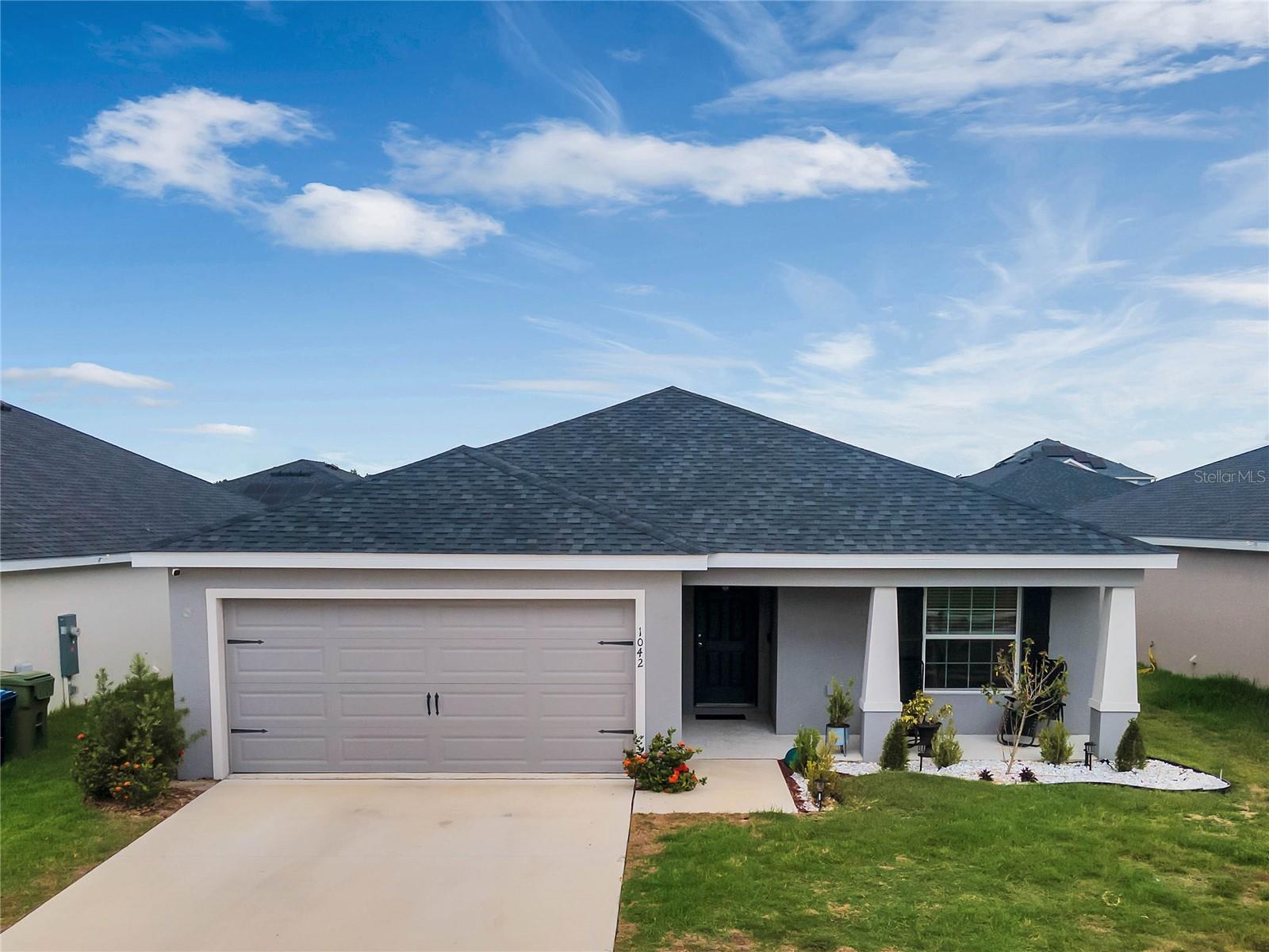 Details for 1042 Corso Drive, WINTER HAVEN, FL 33884