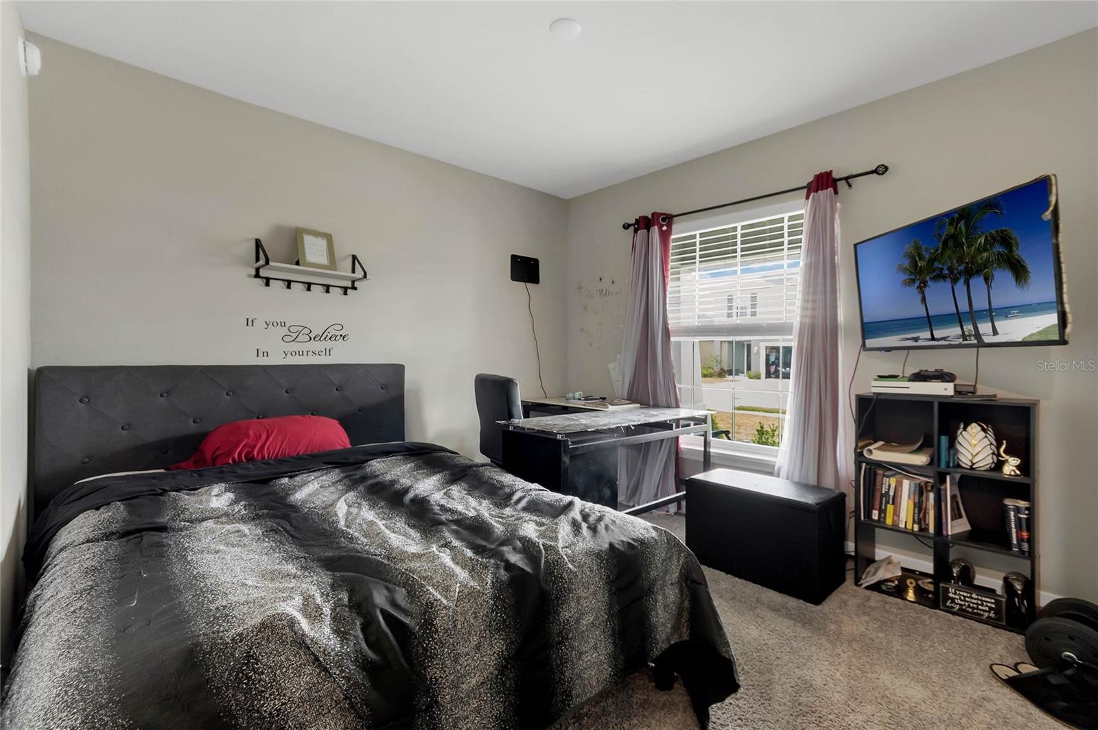 Image 16 of 31 For 1042 Corso Drive