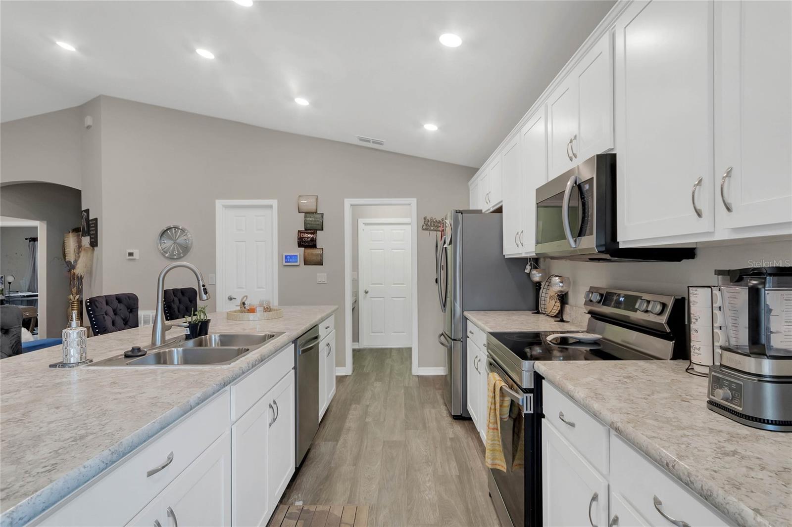 Image 8 of 31 For 1042 Corso Drive