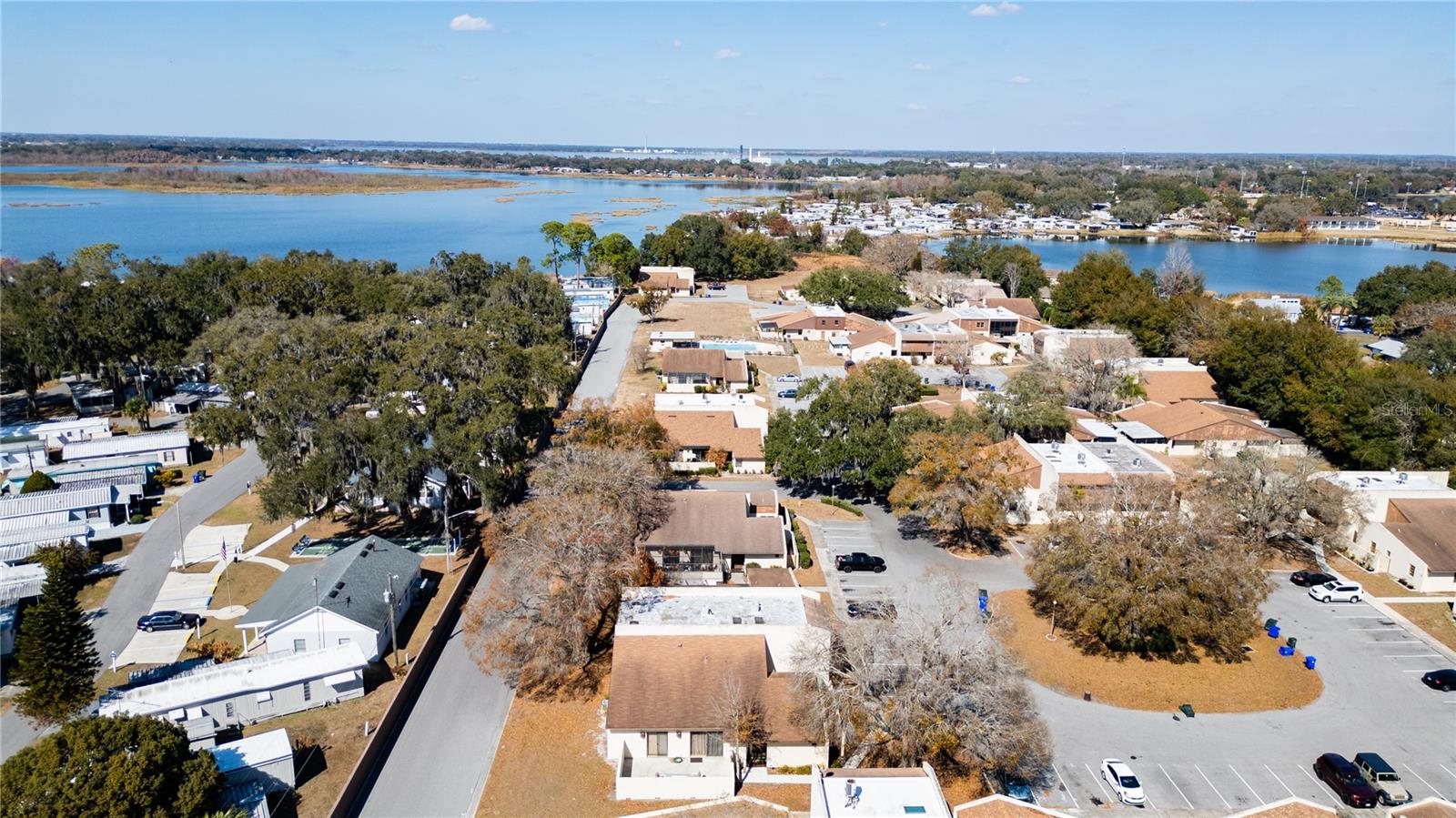 Image 40 of 42 For 1880 Crystal Lake Drive 3