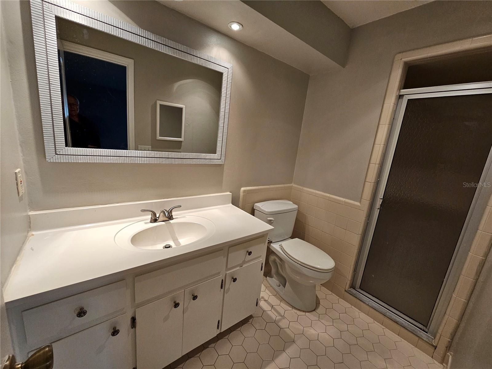 Image 8 of 11 For 2253 Firestone Place