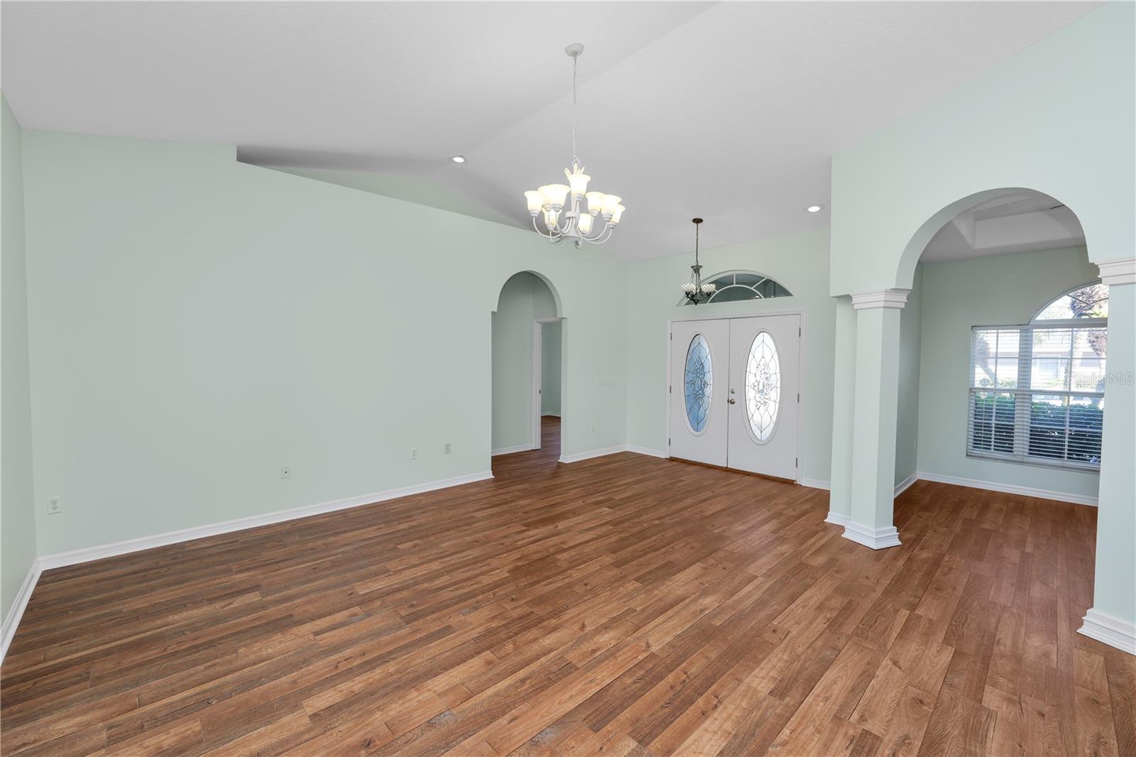 Image 13 of 62 For 2258 Colony Club Drive