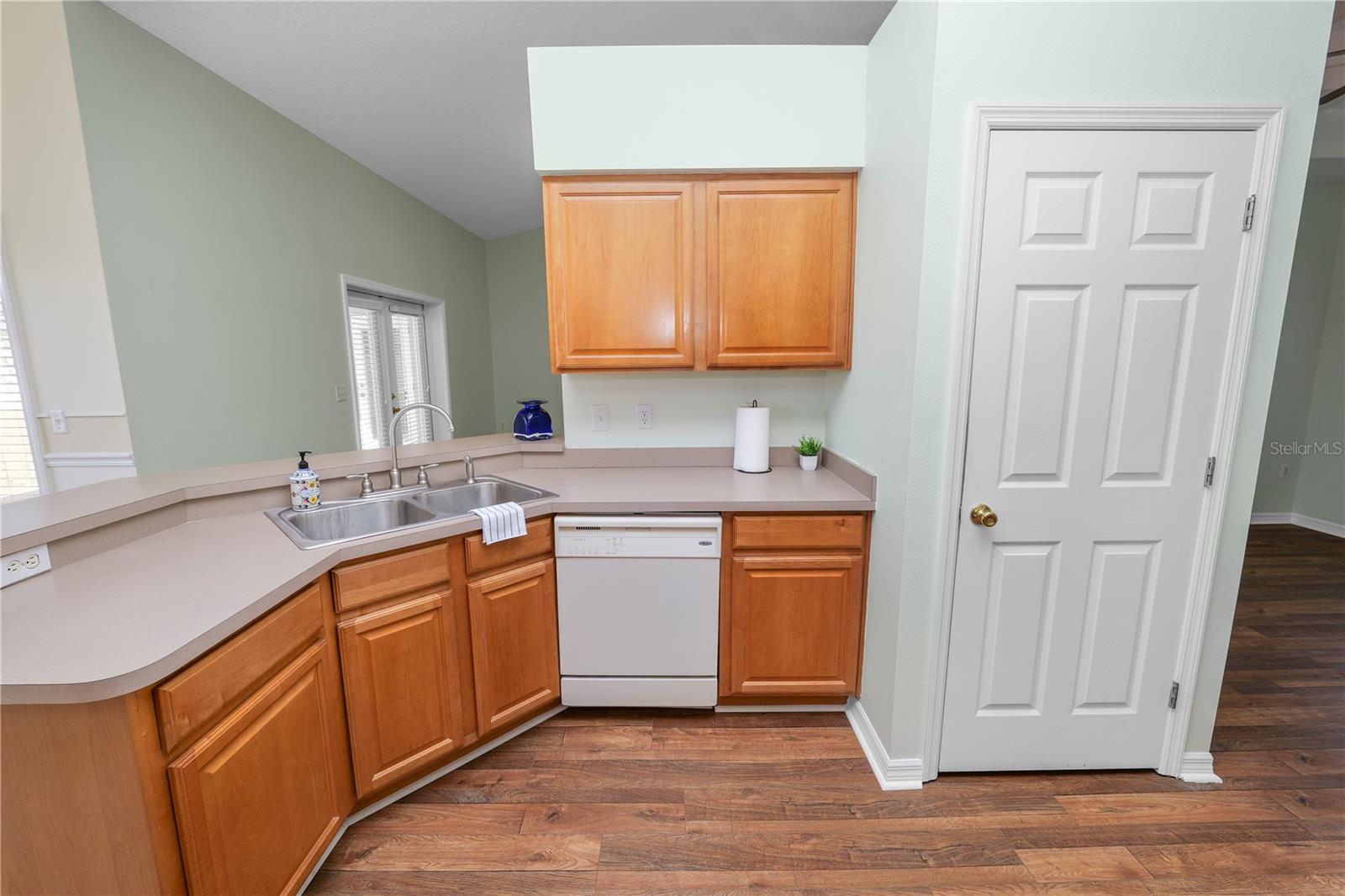 Image 20 of 62 For 2258 Colony Club Drive