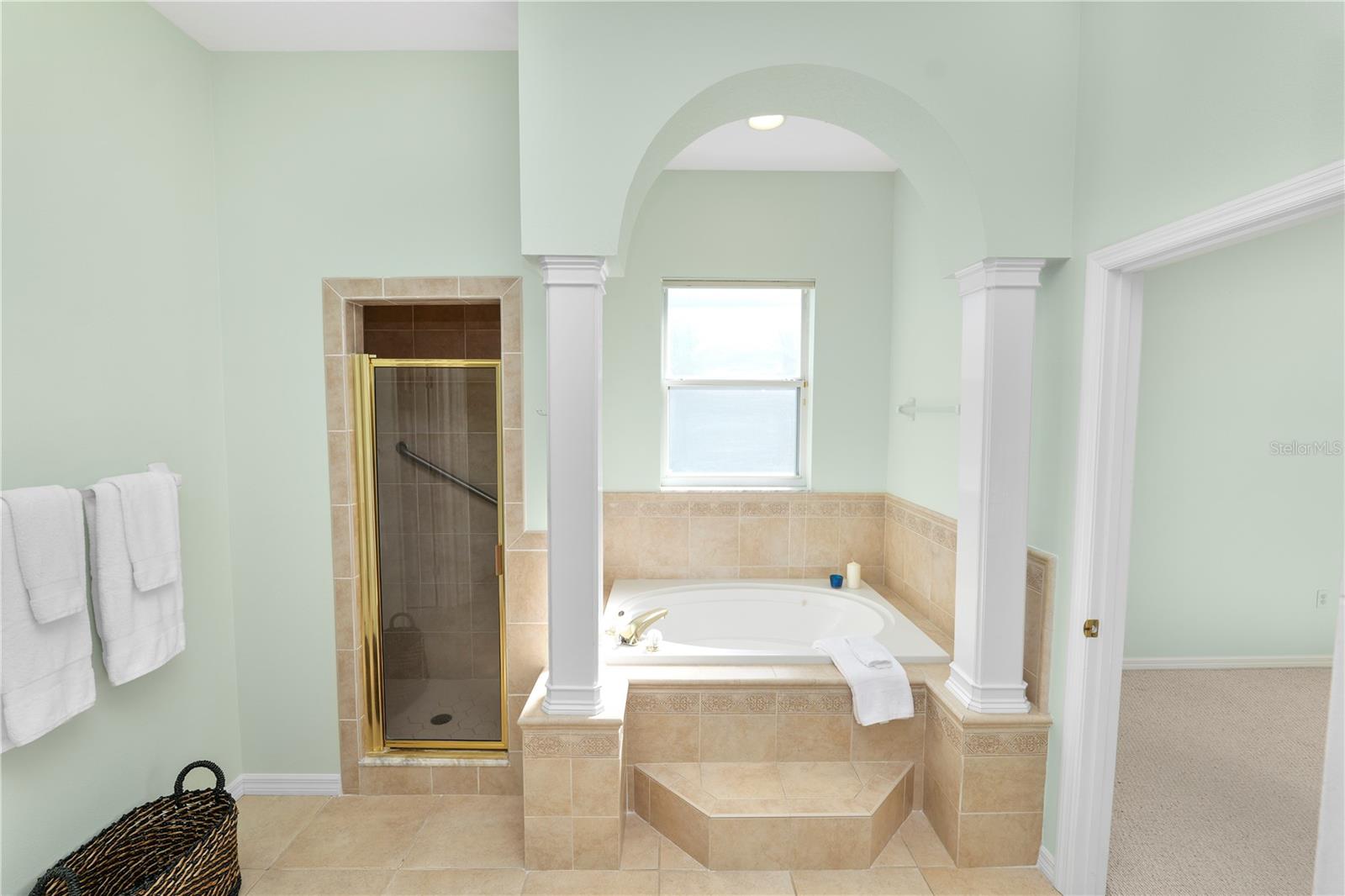 Image 32 of 62 For 2258 Colony Club Drive