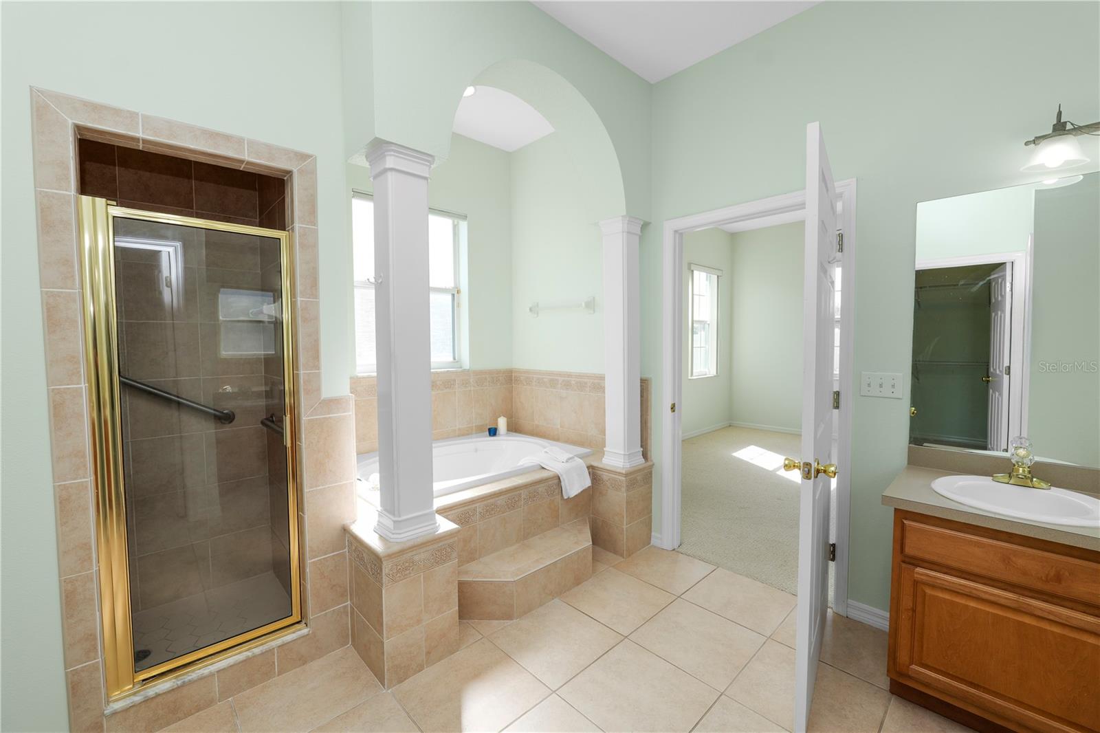 Image 33 of 62 For 2258 Colony Club Drive