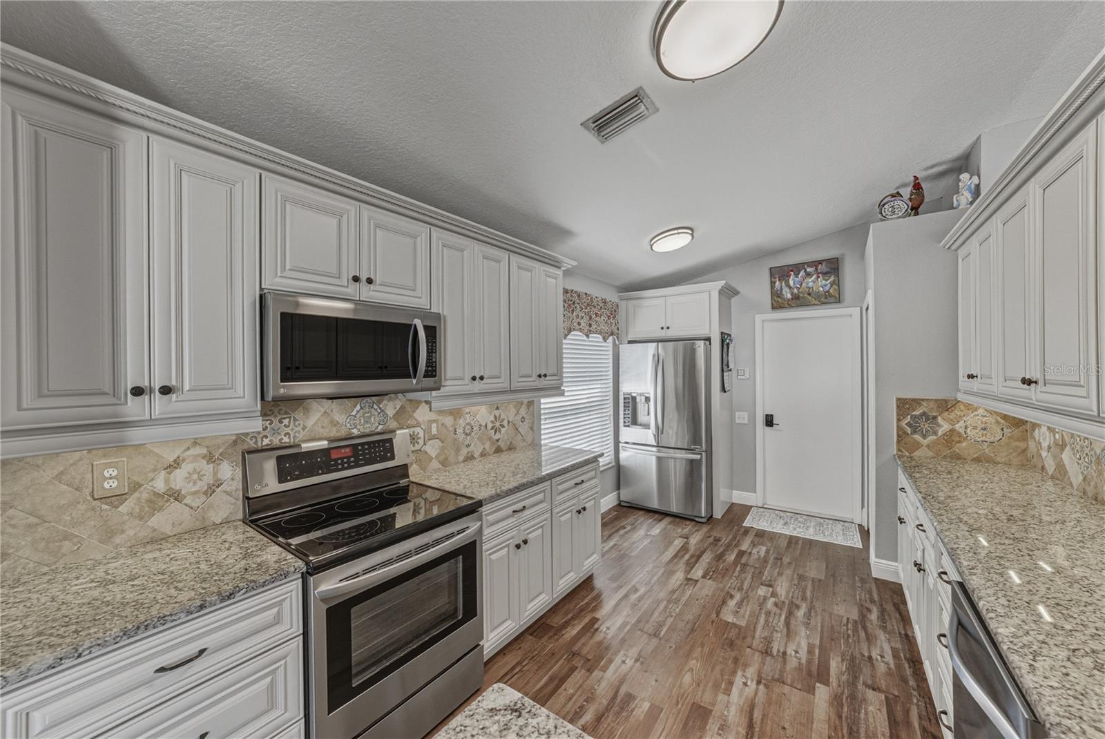 Image 10 of 84 For 5132 Quadrangle Court