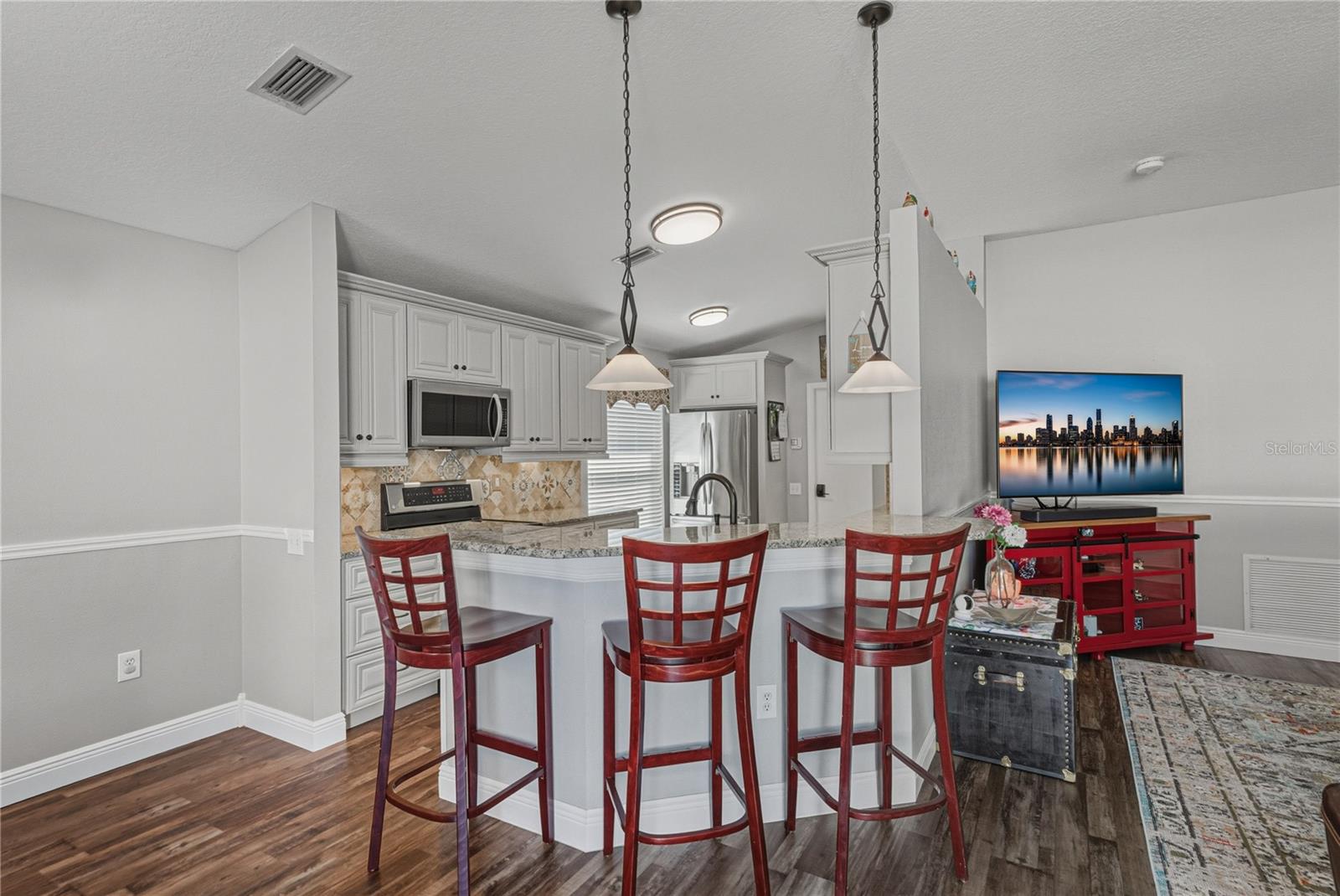 Image 14 of 84 For 5132 Quadrangle Court