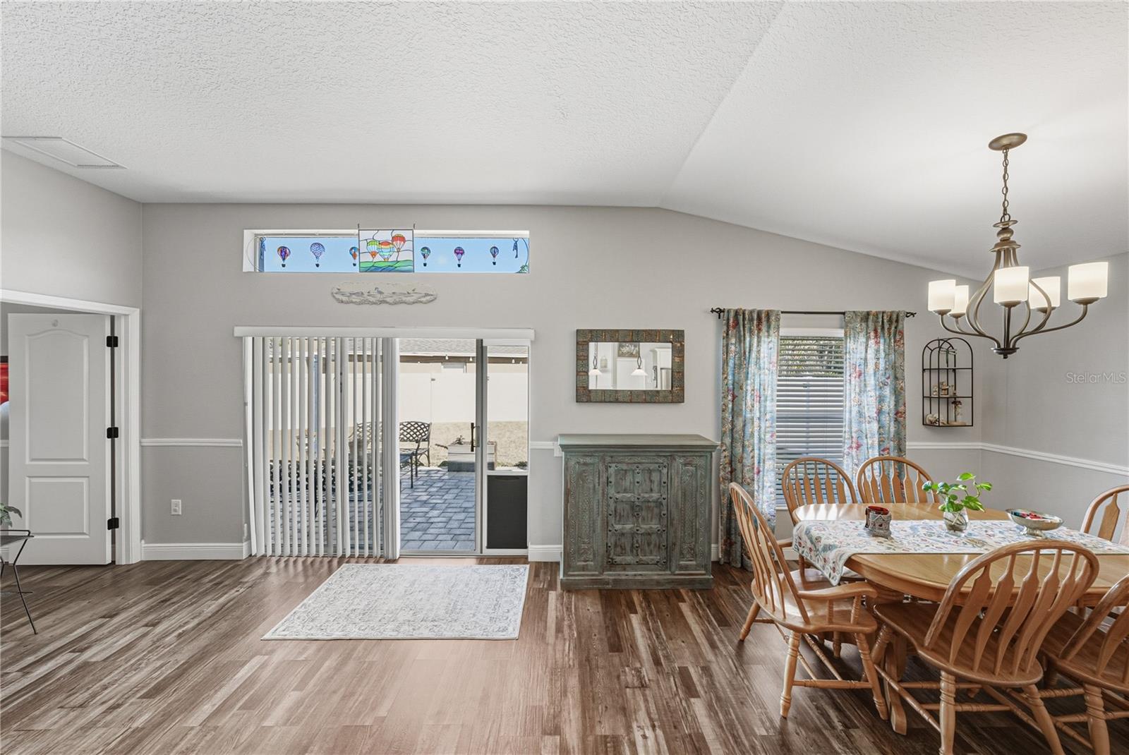 Image 18 of 84 For 5132 Quadrangle Court