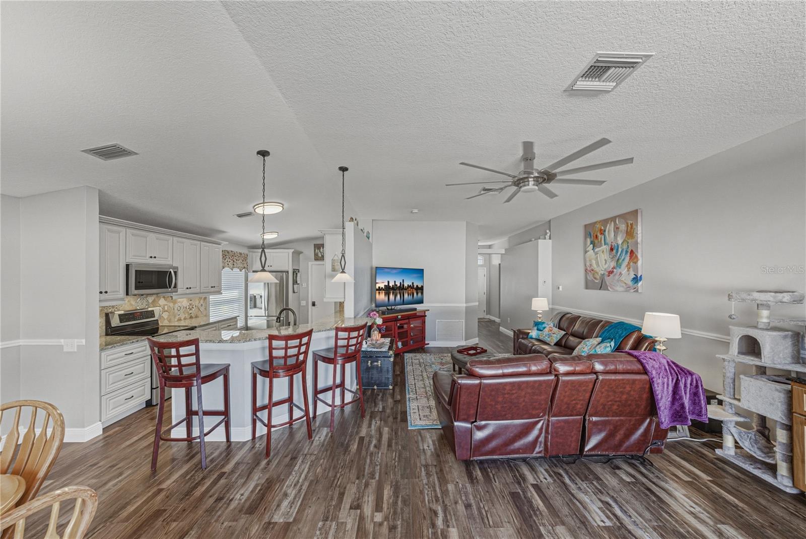 Image 19 of 84 For 5132 Quadrangle Court