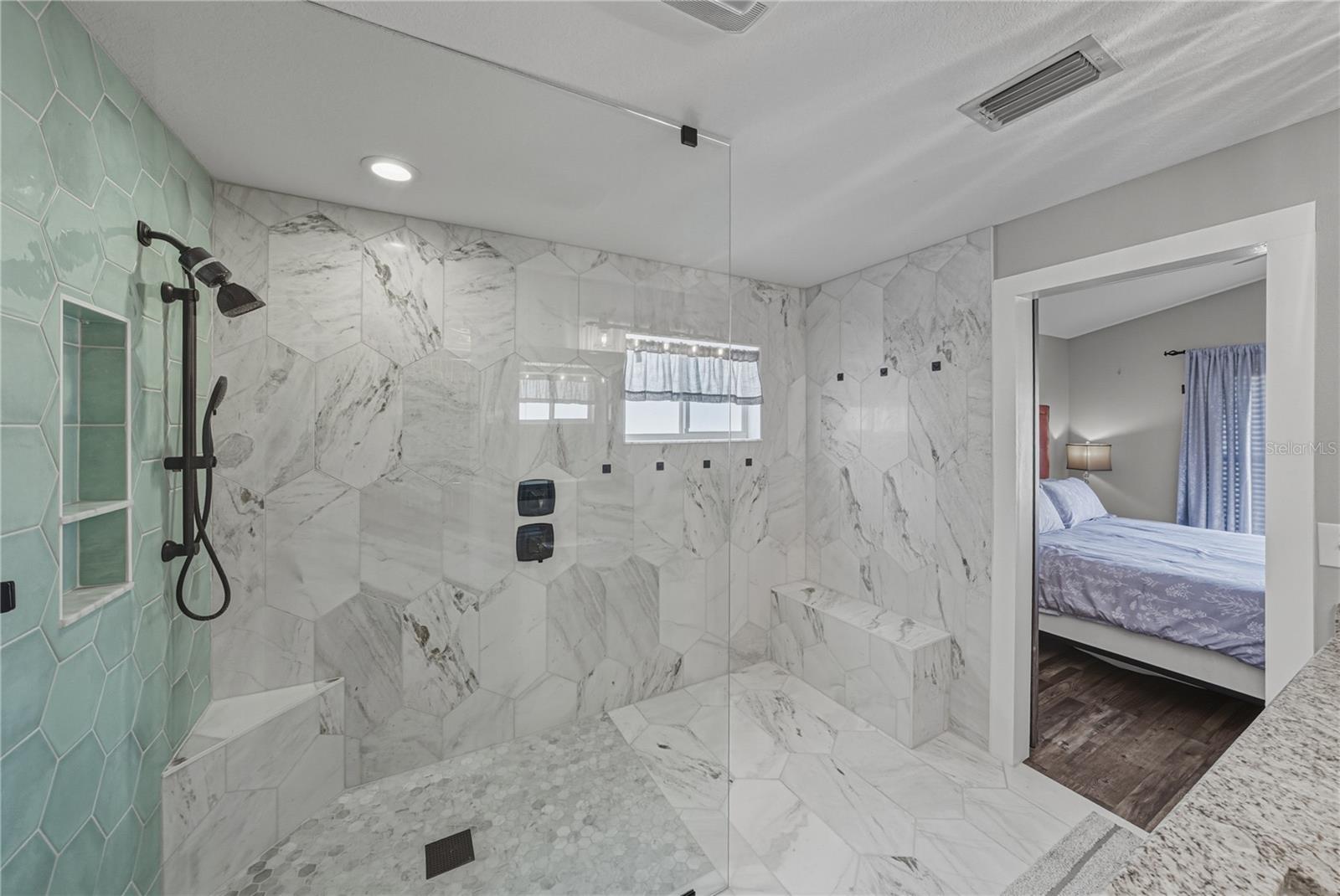 Image 34 of 84 For 5132 Quadrangle Court