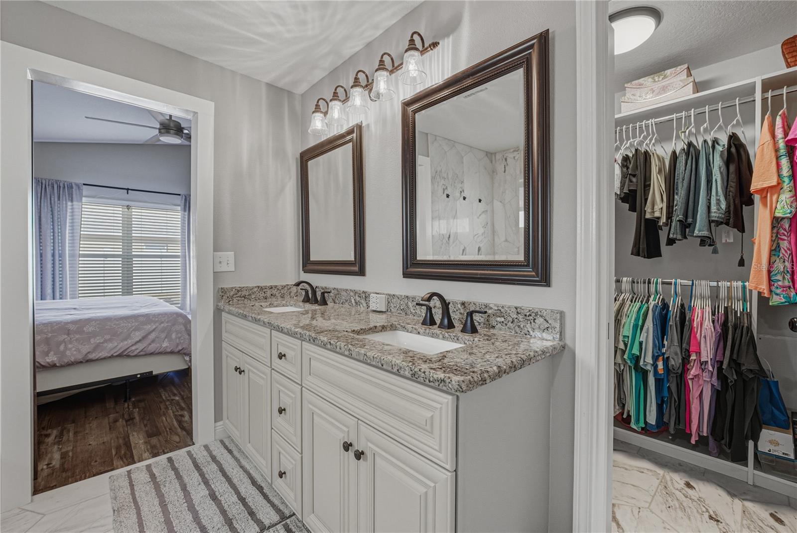 Image 36 of 84 For 5132 Quadrangle Court