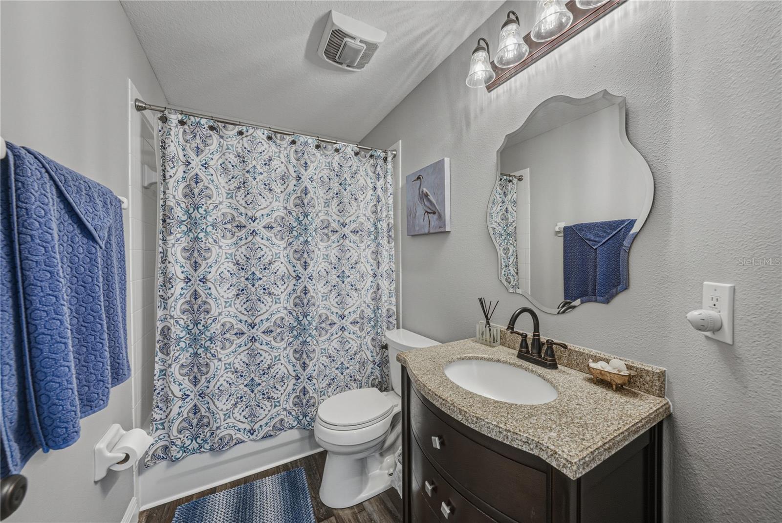 Image 40 of 84 For 5132 Quadrangle Court