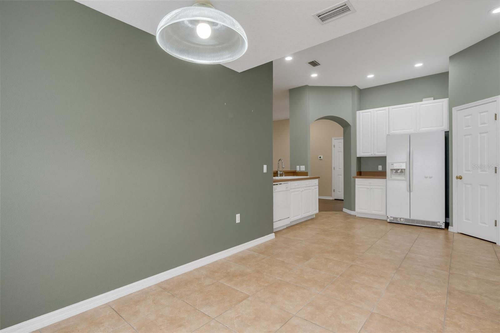 Image 16 of 42 For 654 Lake Clark Place