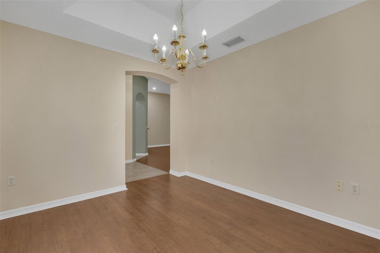 Image 8 of 42 For 654 Lake Clark Place