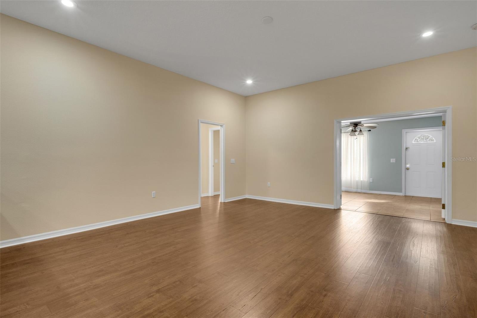 Image 9 of 42 For 654 Lake Clark Place