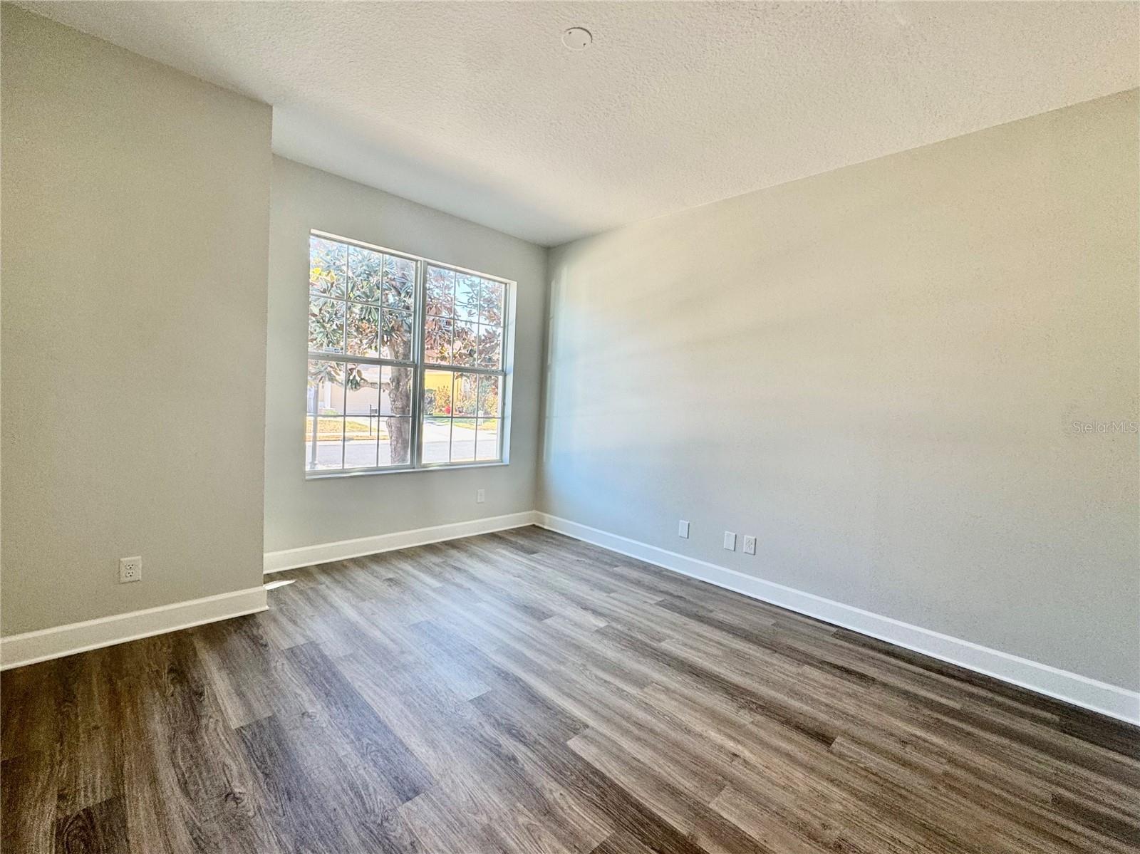 Image 13 of 54 For 4307 Rustic Pine Place