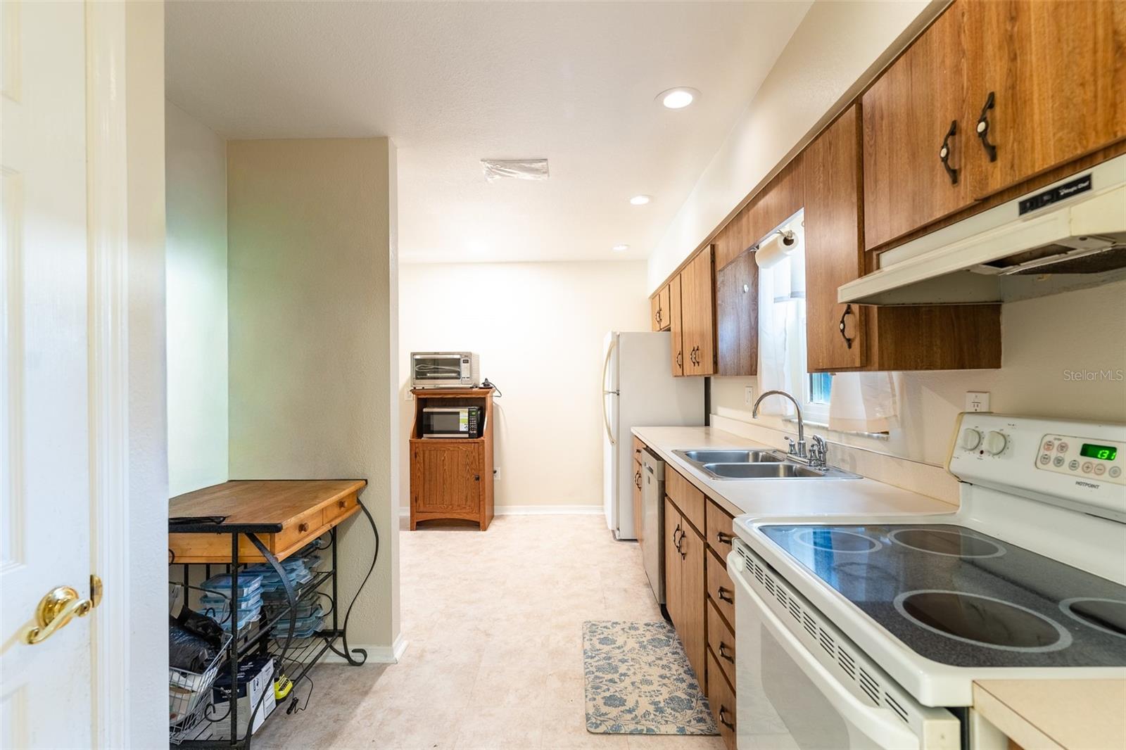 Image 6 of 32 For 3127 Haddock Drive