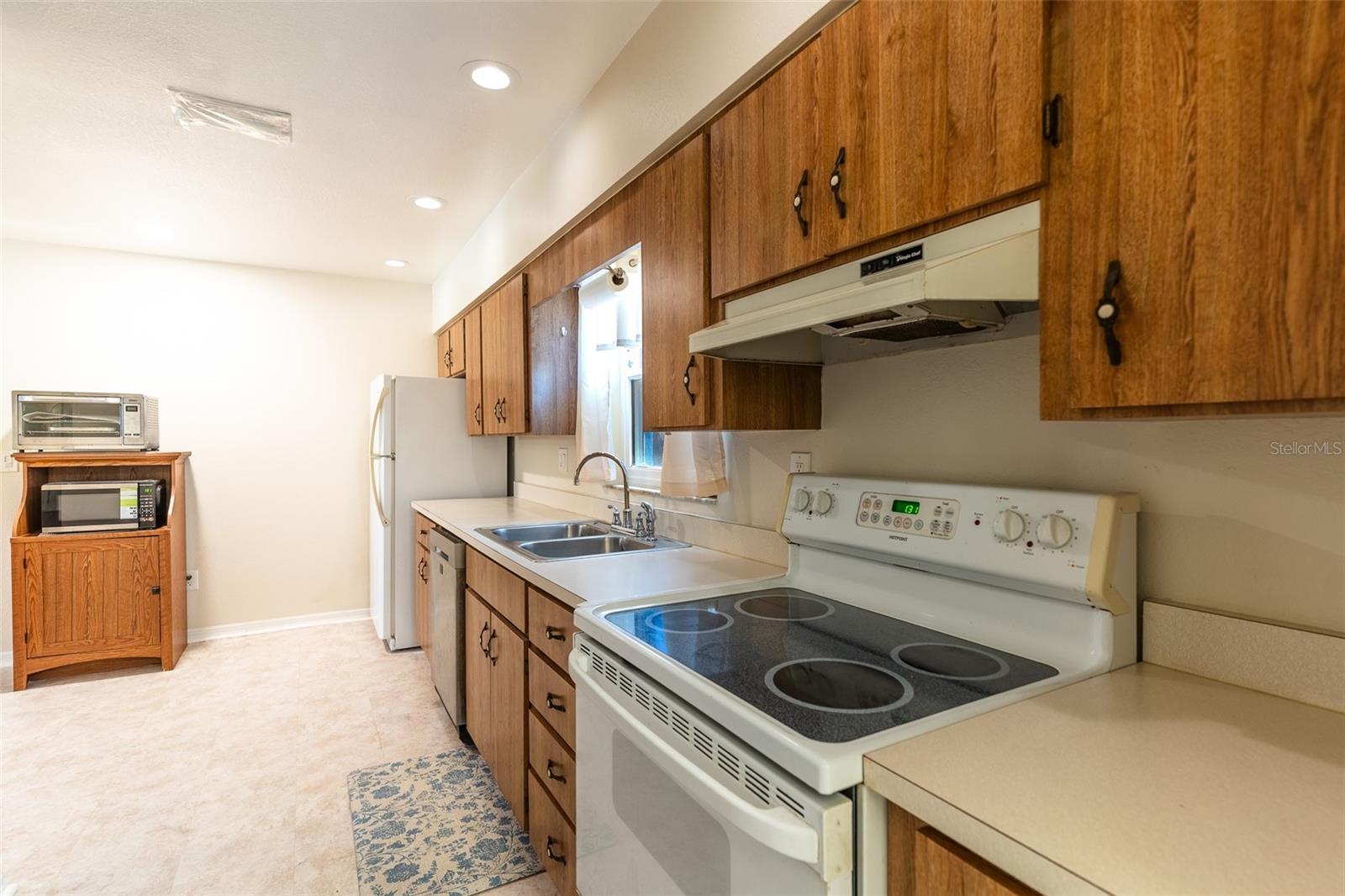 Image 7 of 32 For 3127 Haddock Drive