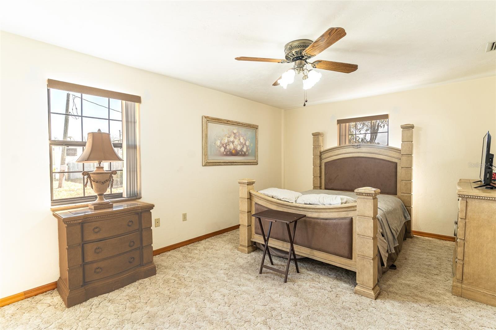 Image 11 of 27 For 3117 Glacier Avenue