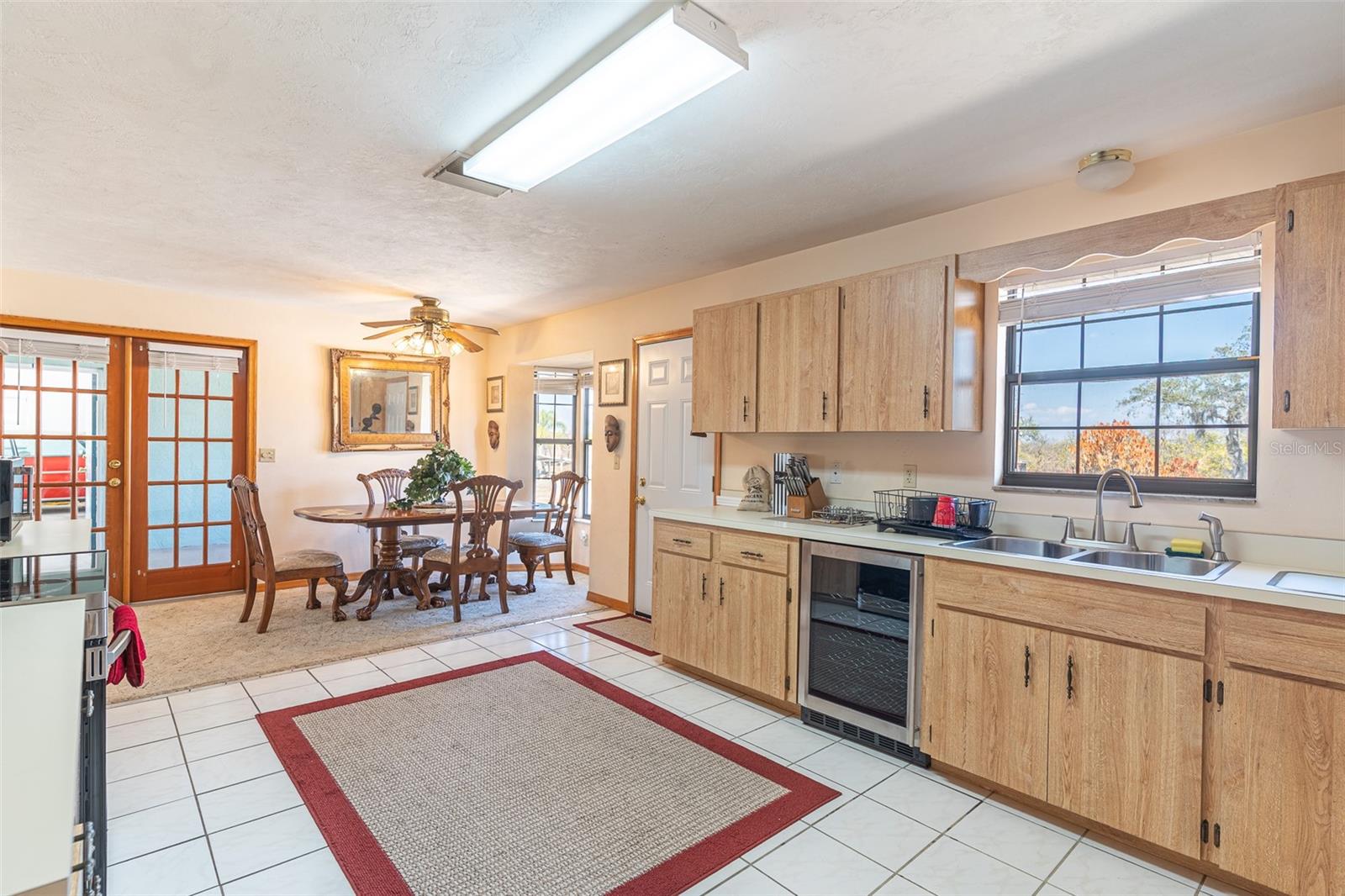 Image 3 of 27 For 3117 Glacier Avenue