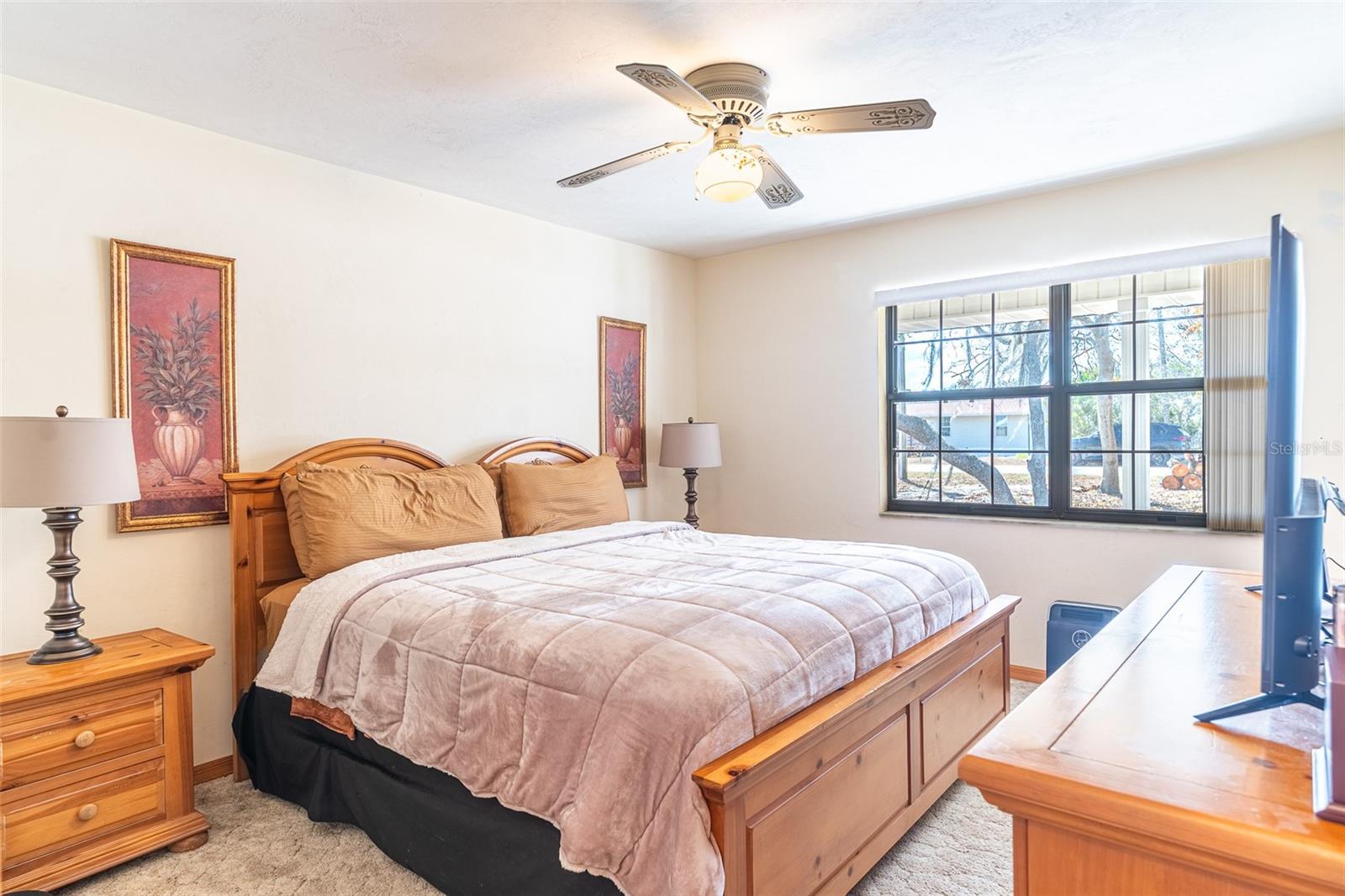 Image 8 of 27 For 3117 Glacier Avenue