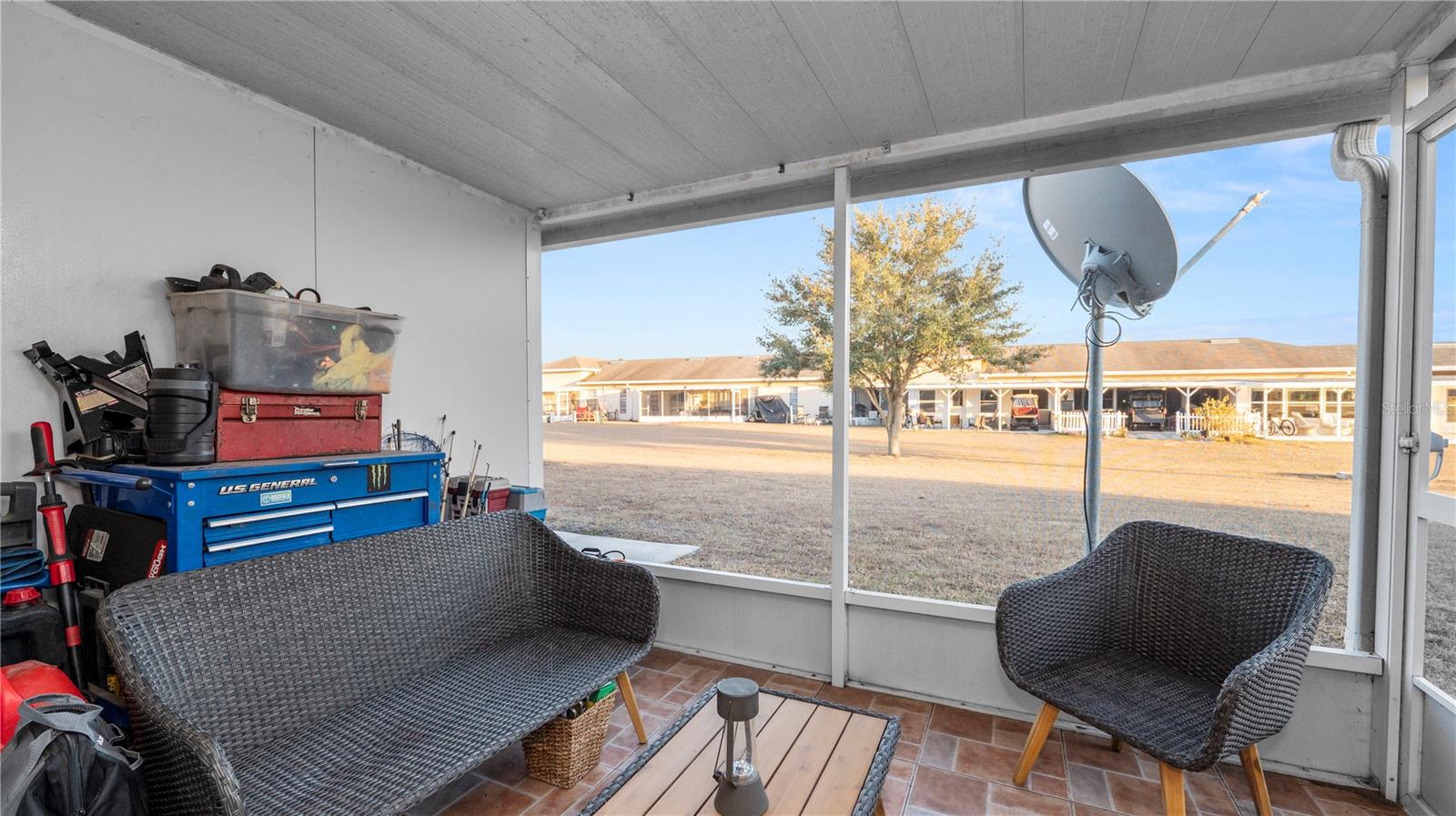 Image 27 of 39 For 4311 Club Circle