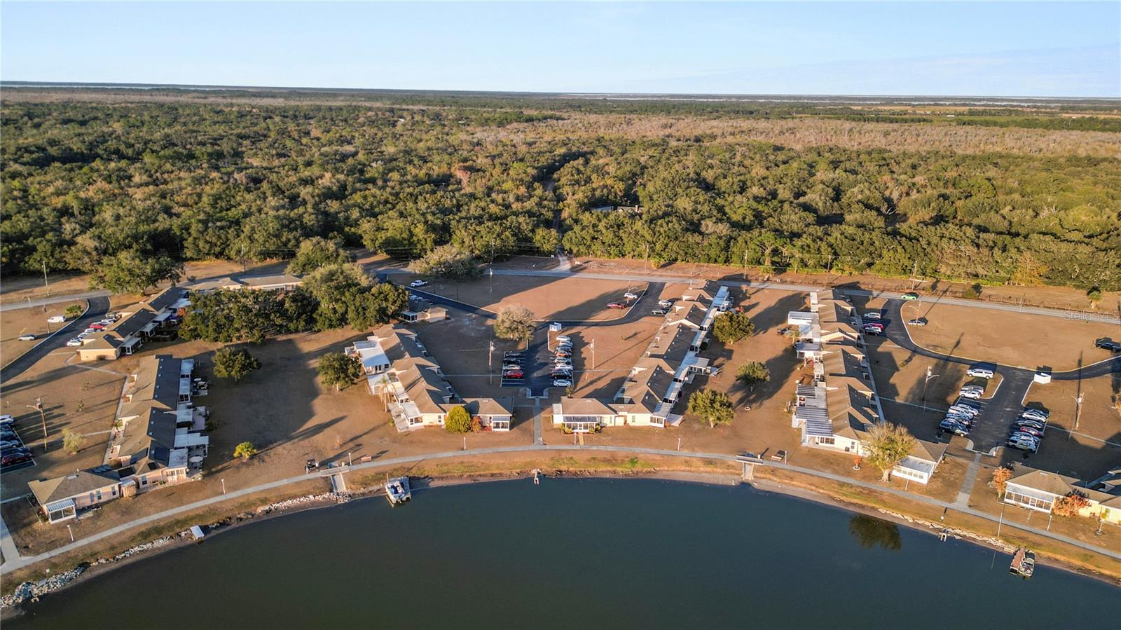 Image 28 of 39 For 4311 Club Circle