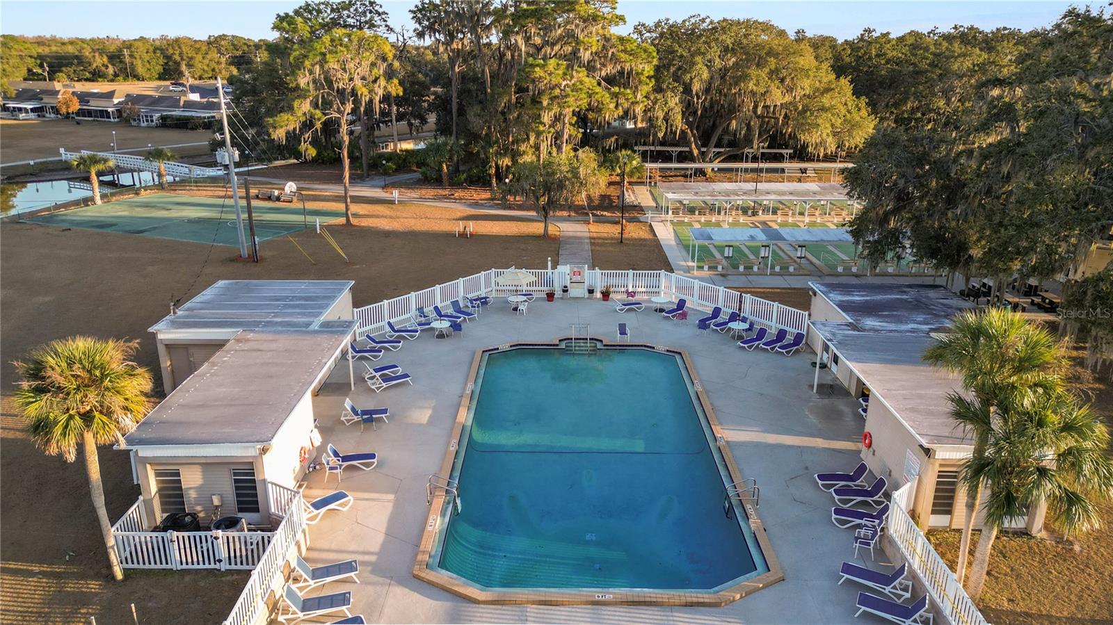 Image 32 of 39 For 4311 Club Circle