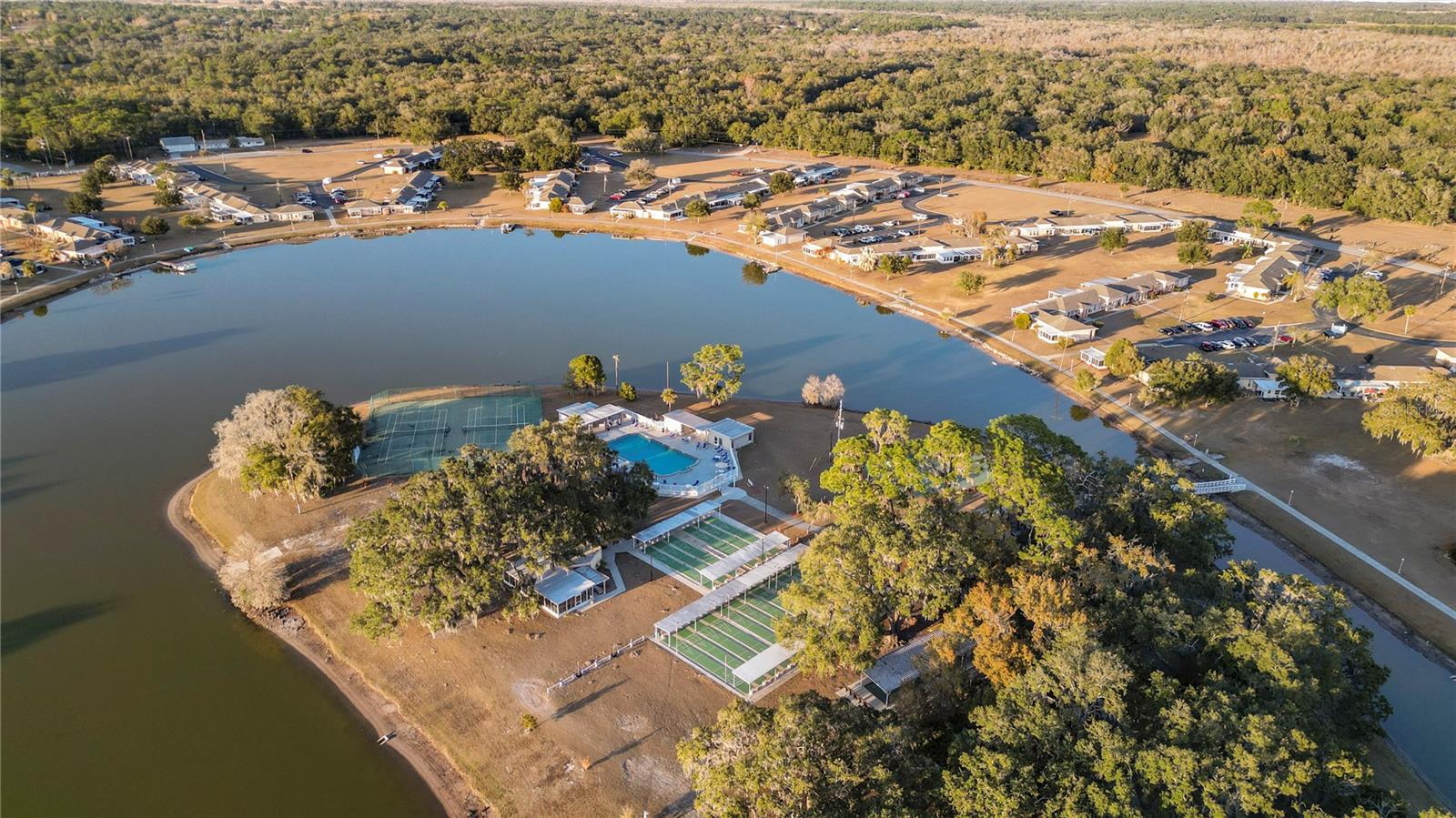 Image 36 of 39 For 4311 Club Circle