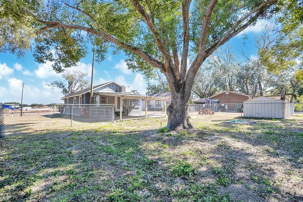 Image 27 of 37 For 2905 Paul Buchman Highway