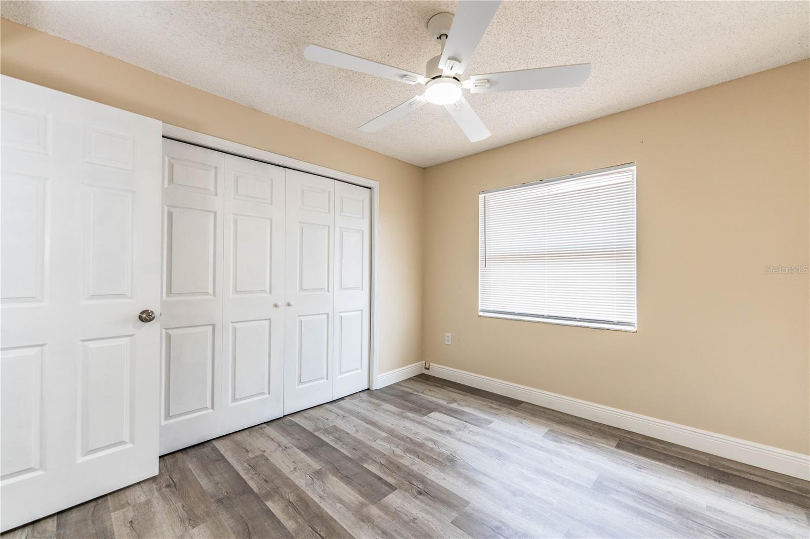 Image 30 of 68 For 413 Vineyard Drive