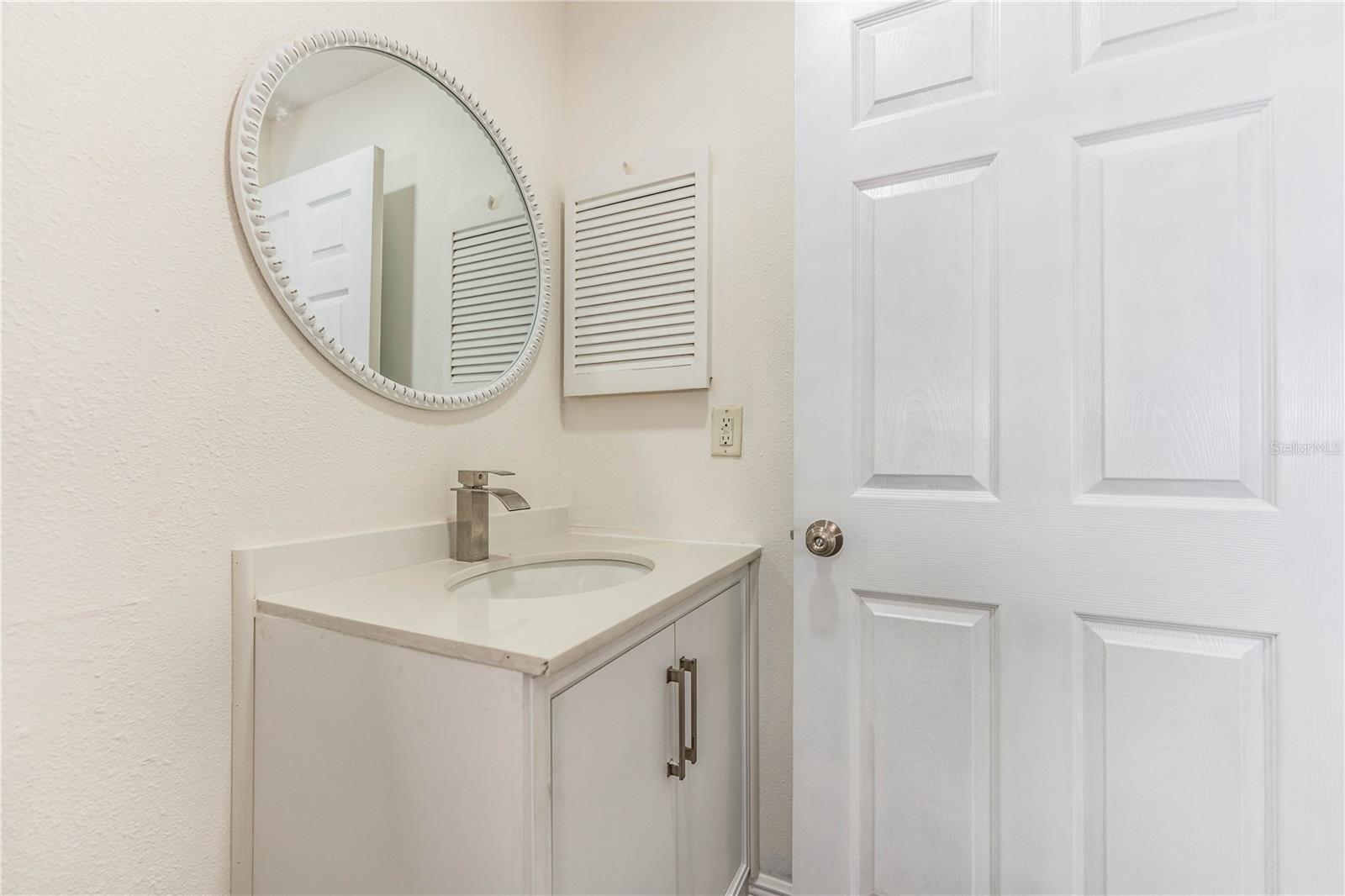 Image 37 of 68 For 413 Vineyard Drive