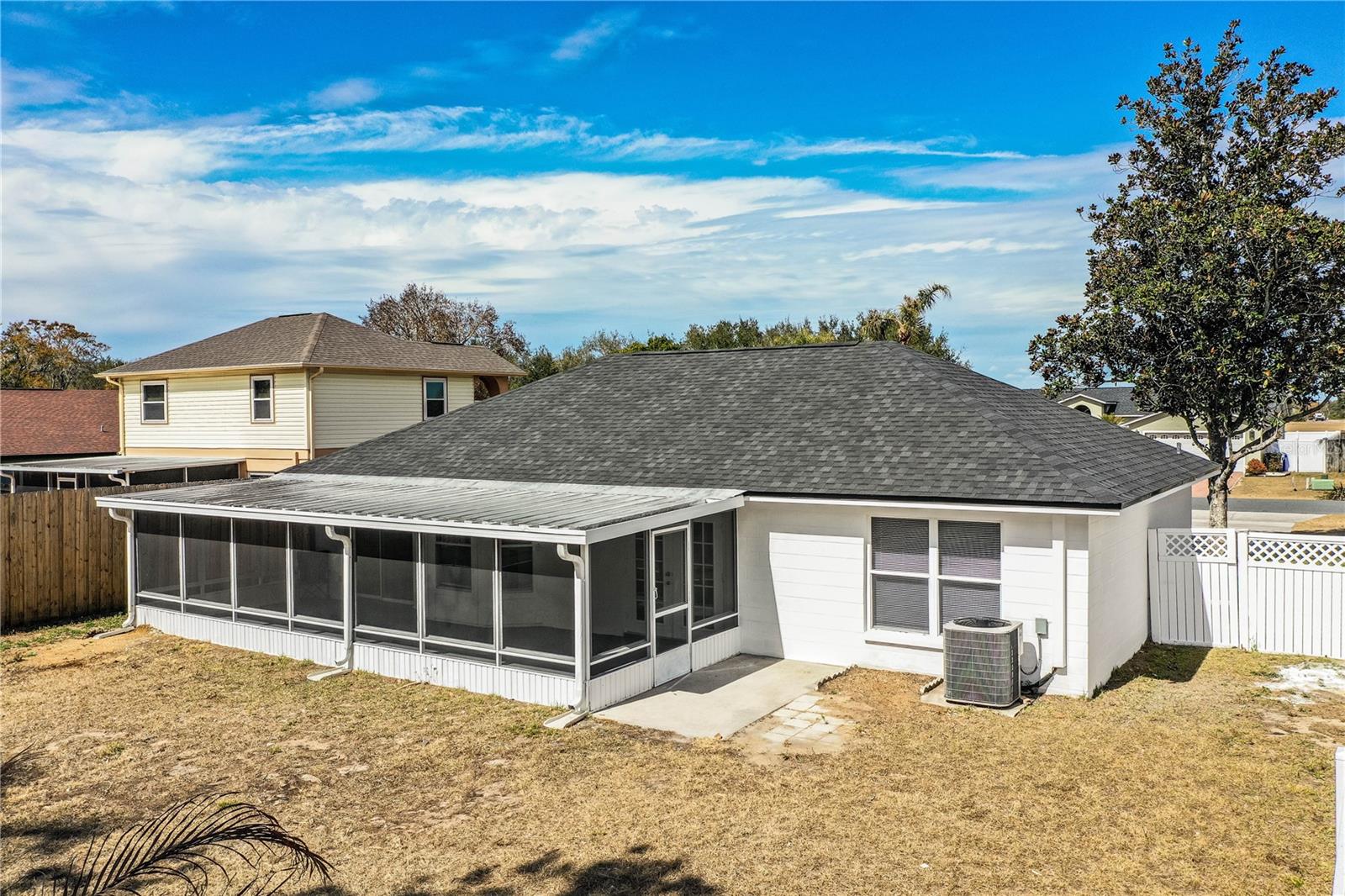 Image 45 of 68 For 413 Vineyard Drive