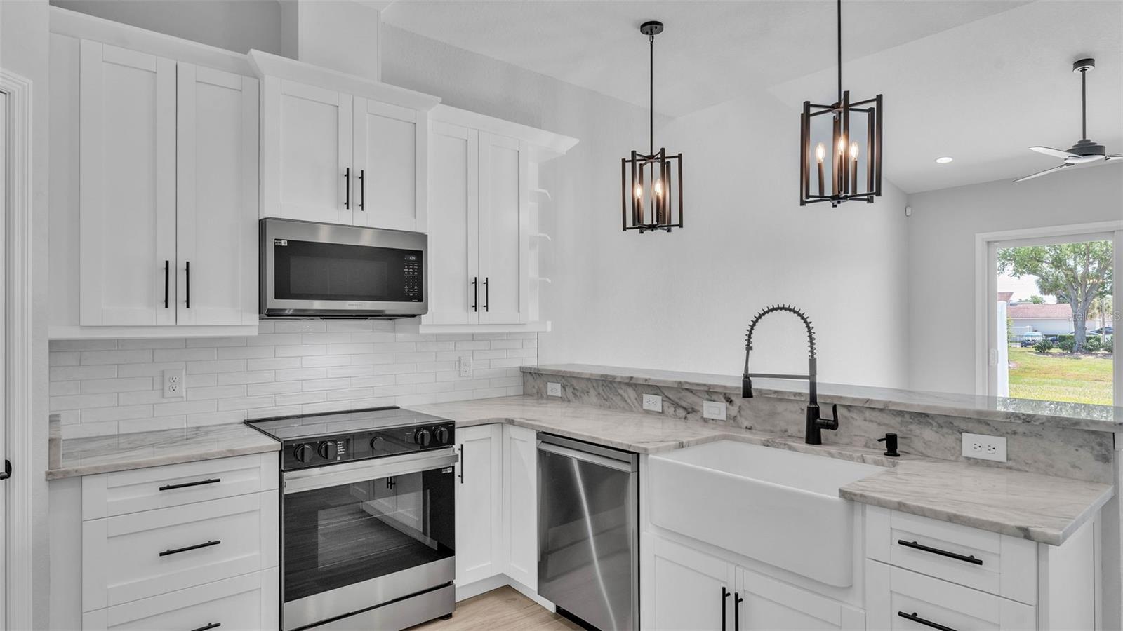 Image 18 of 48 For 1171 Windjammer Drive