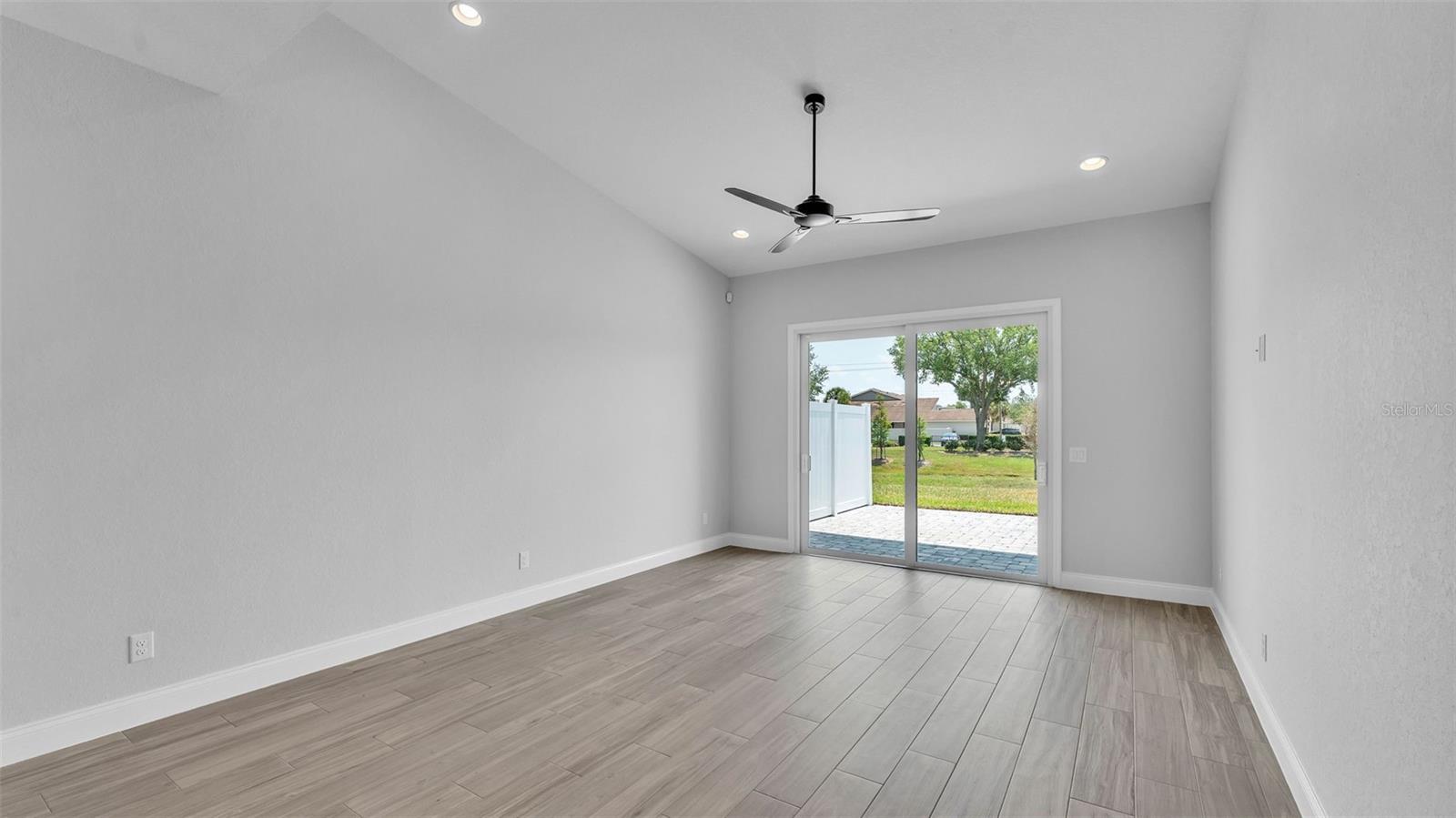 Image 20 of 48 For 1171 Windjammer Drive