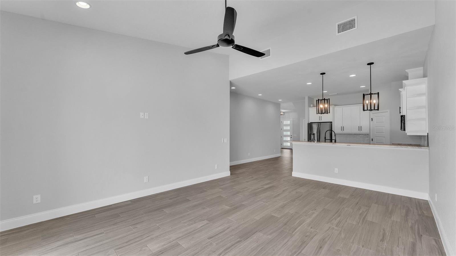 Image 21 of 48 For 1171 Windjammer Drive