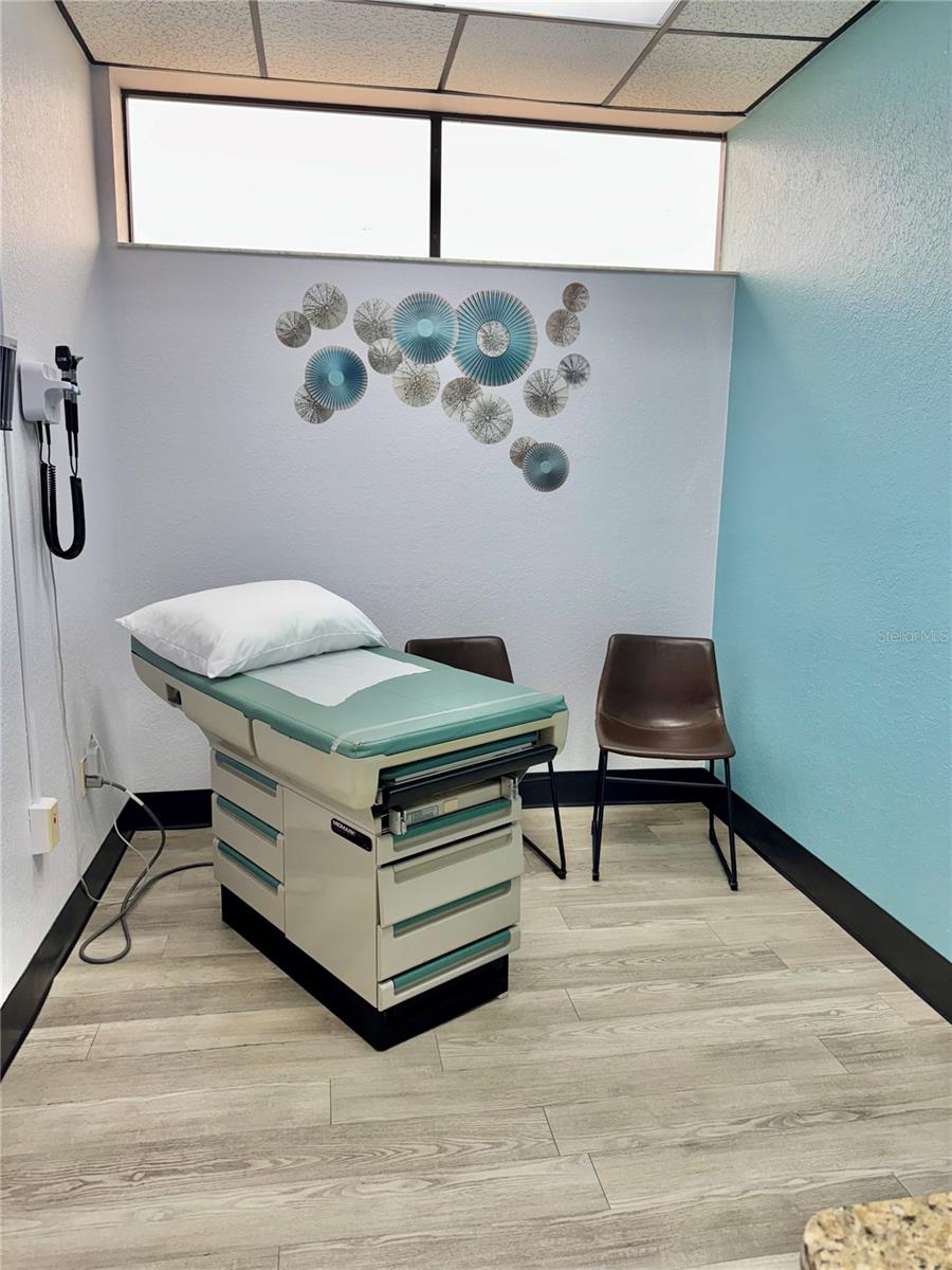 Image 11 of 58 For 6801 Us Highway 27 N