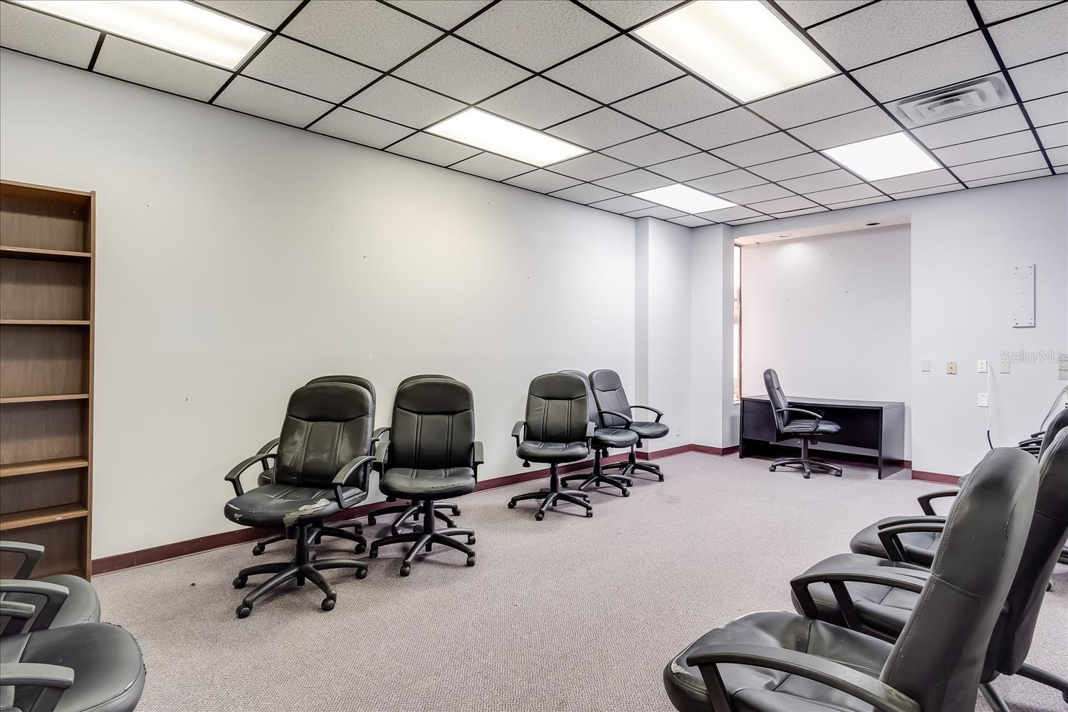 Image 26 of 58 For 6801 Us Highway 27 N