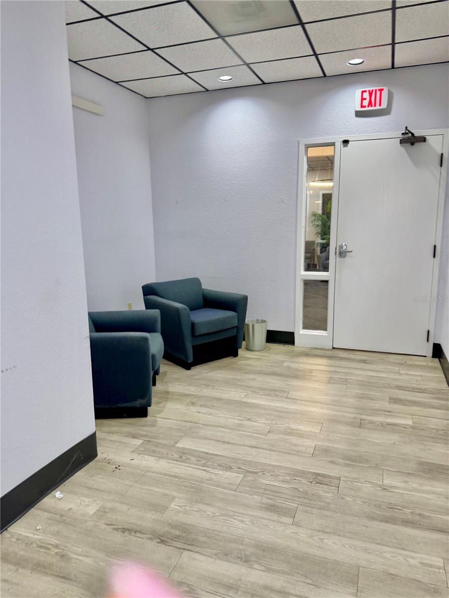 Image 3 of 58 For 6801 Us Highway 27 N