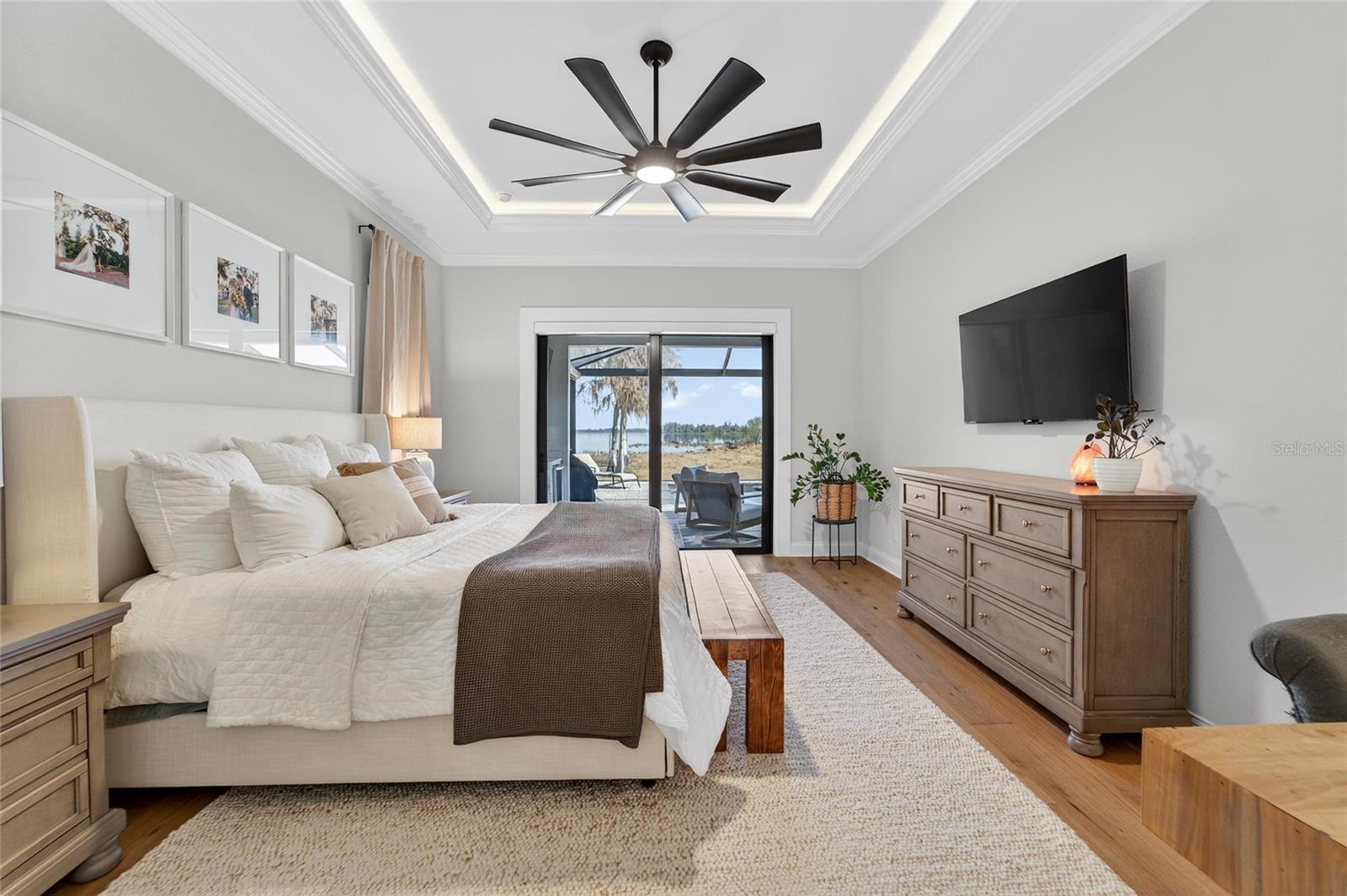 Listing photo id 40 for 5264 Riverlake Drive