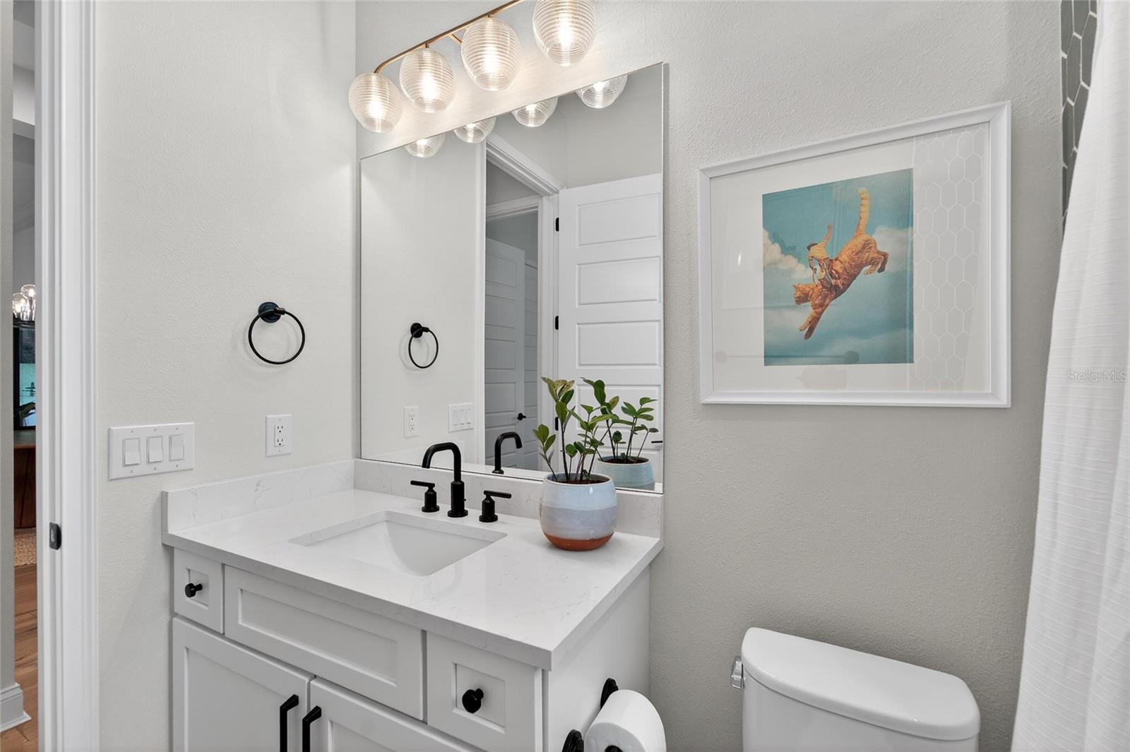 Listing photo id 57 for 5264 Riverlake Drive